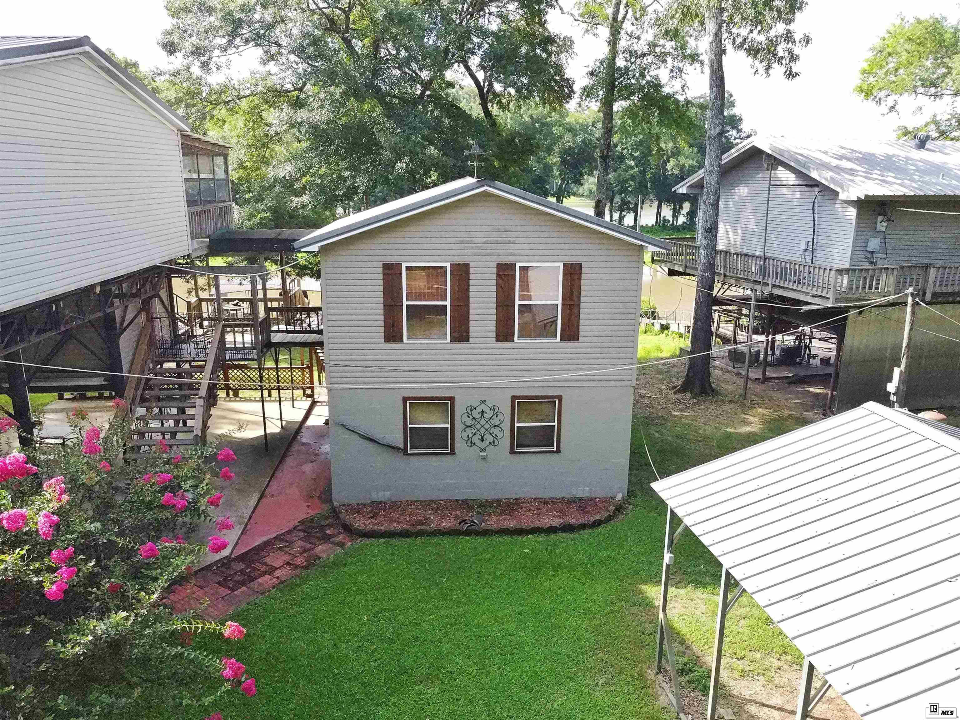 2518 Bayou Darbonne Drive