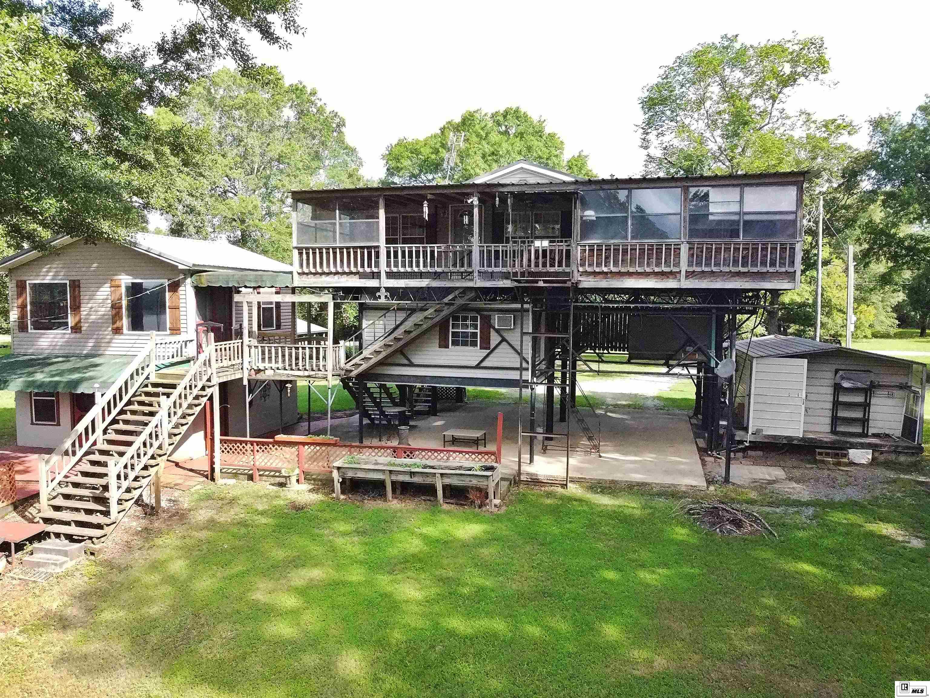 2518 Bayou Darbonne Drive