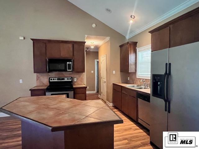 138 Deerfield Drive