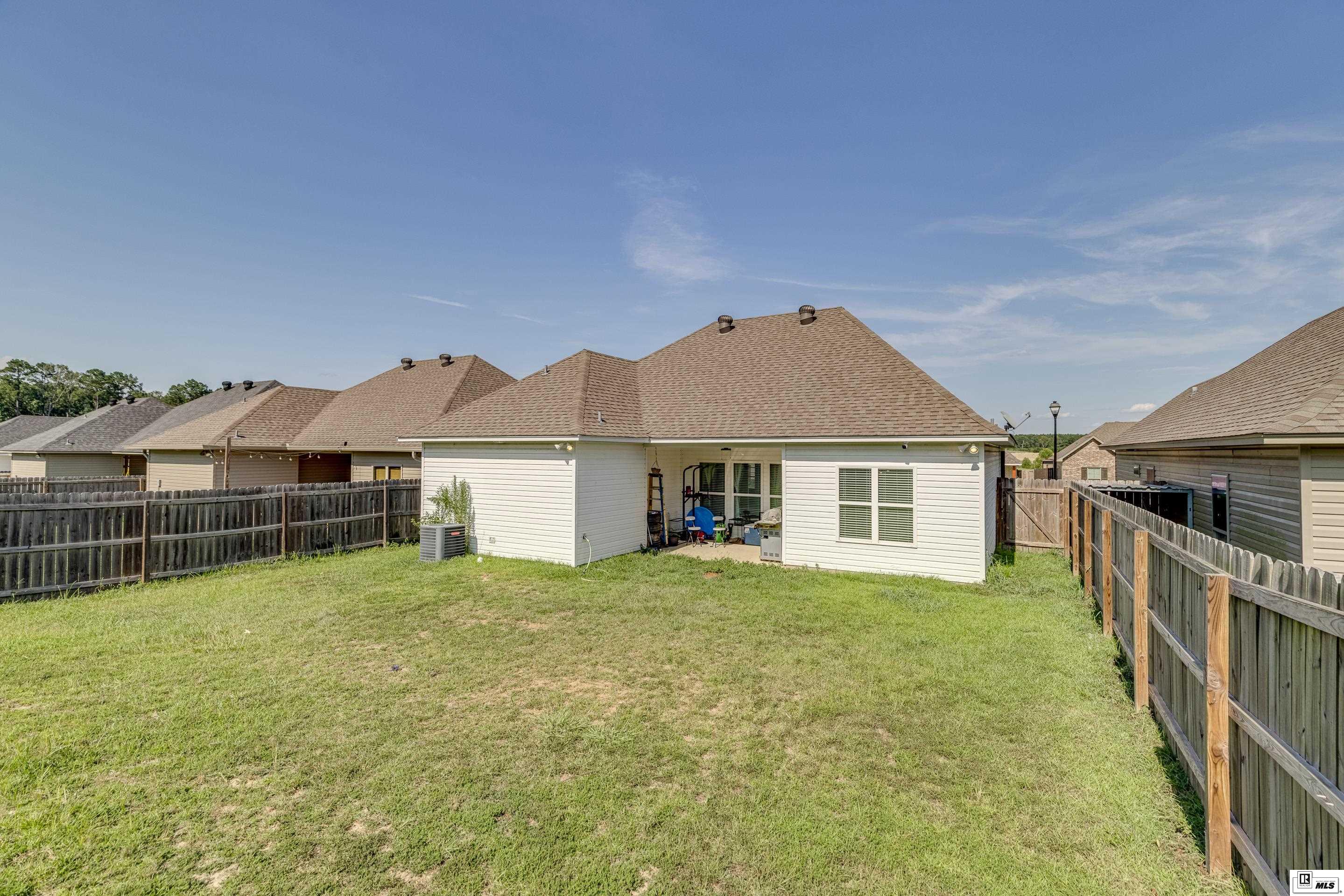 128 Yellow Pine Drive