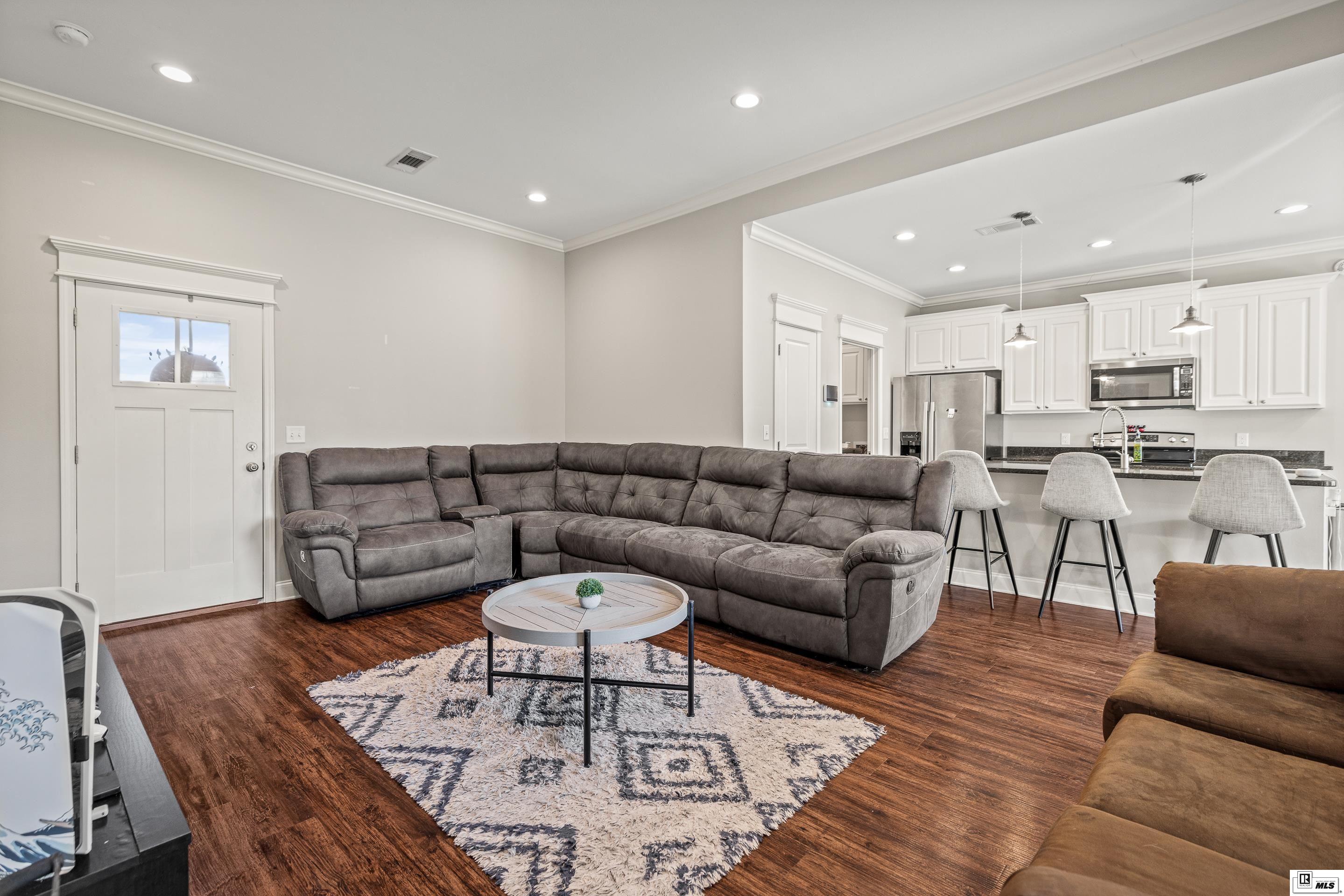 128 Yellow Pine Drive