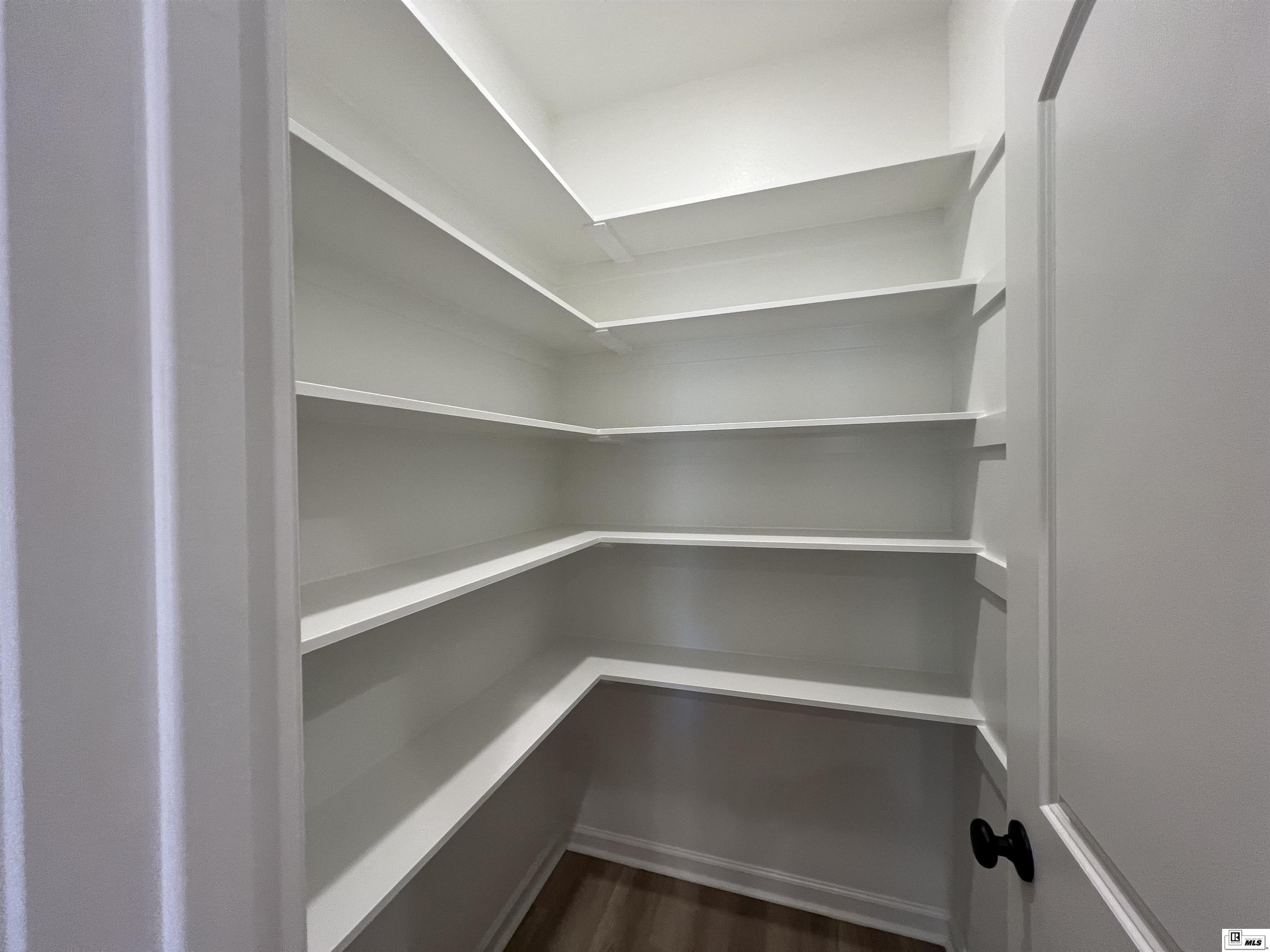 414 Magnolia Pointe Place