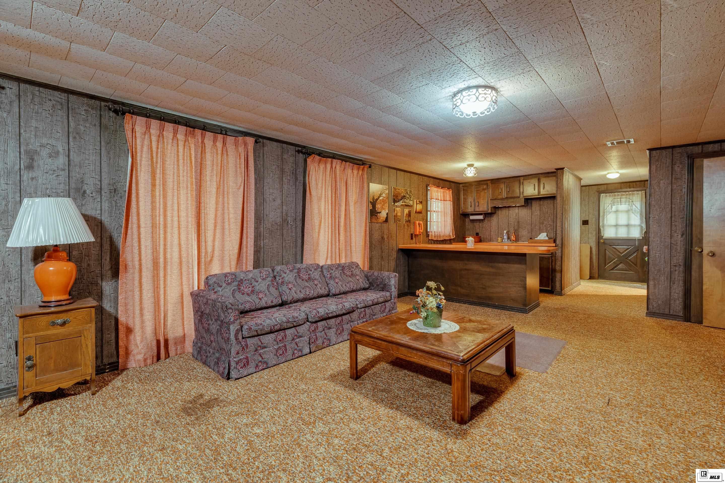 5163 Highway 546