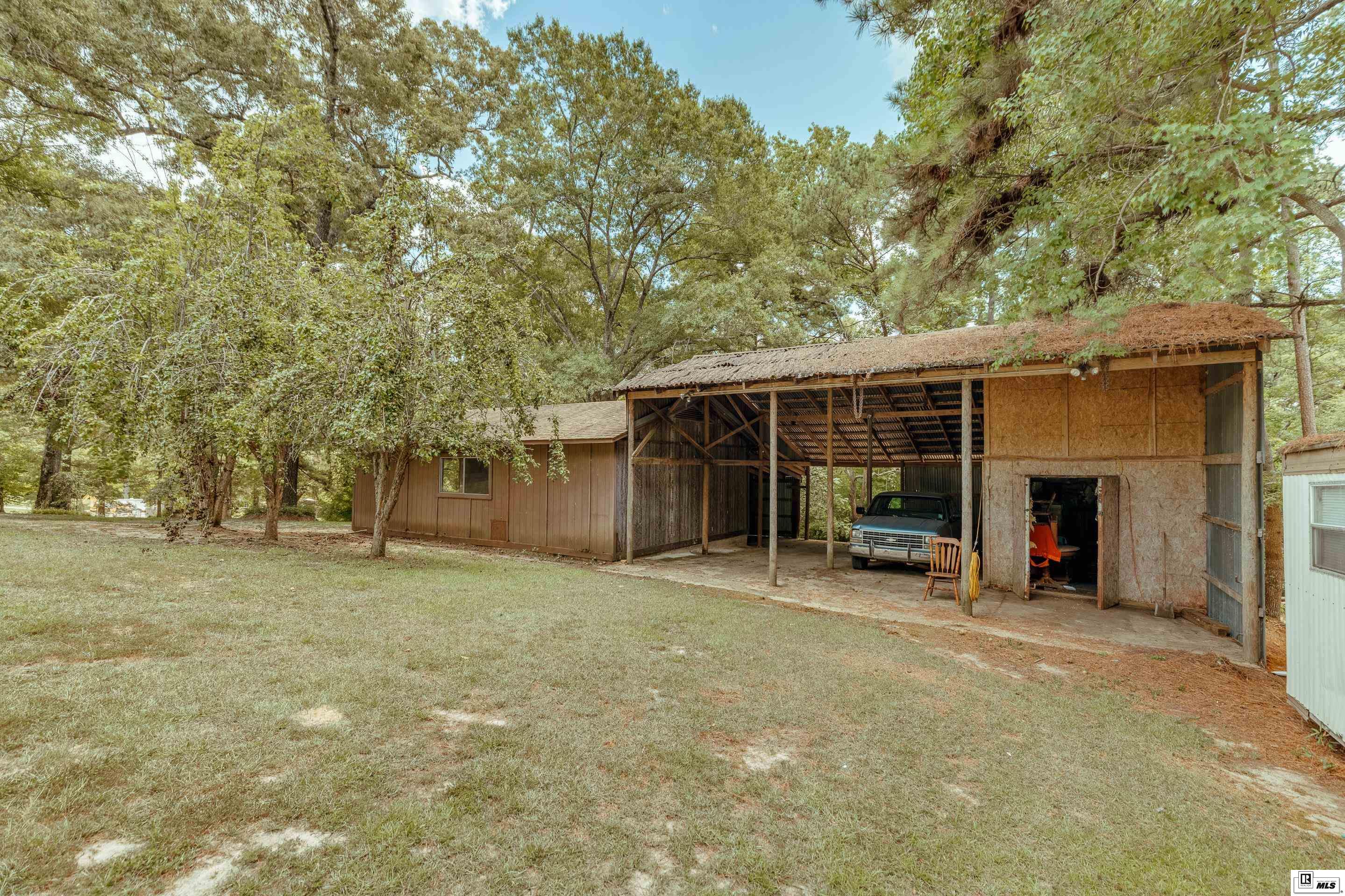 5163 Highway 546