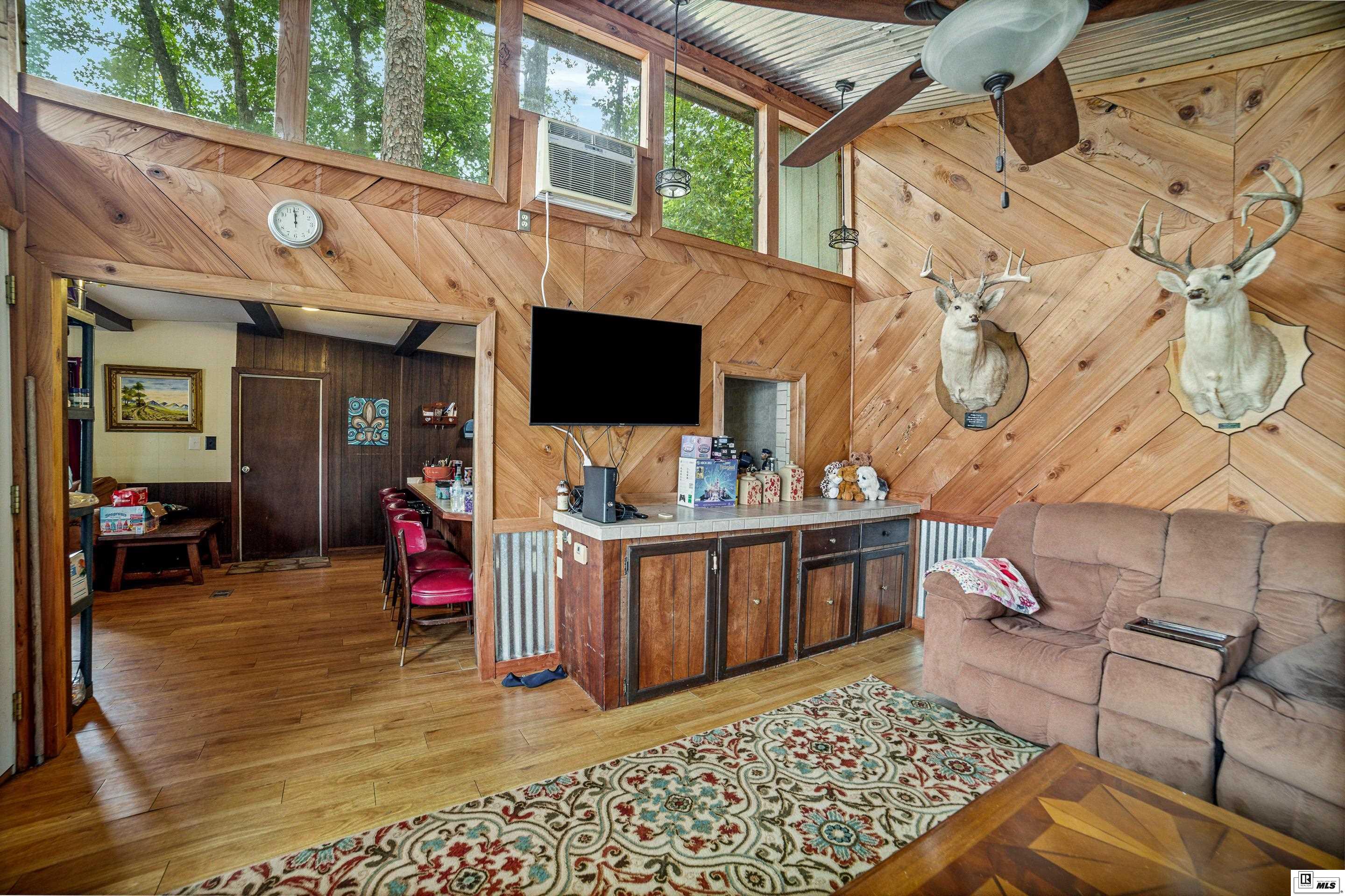 129 Dorrell Lane