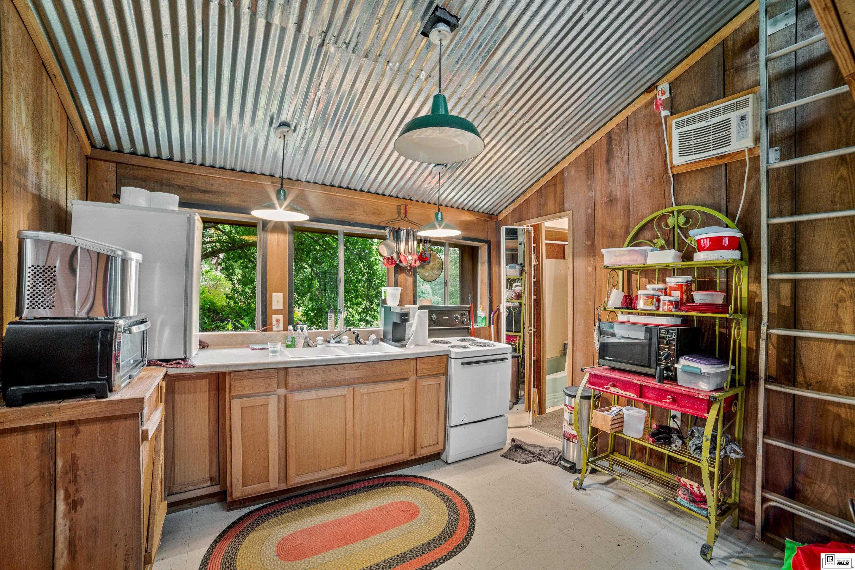 129 Dorrell Lane
