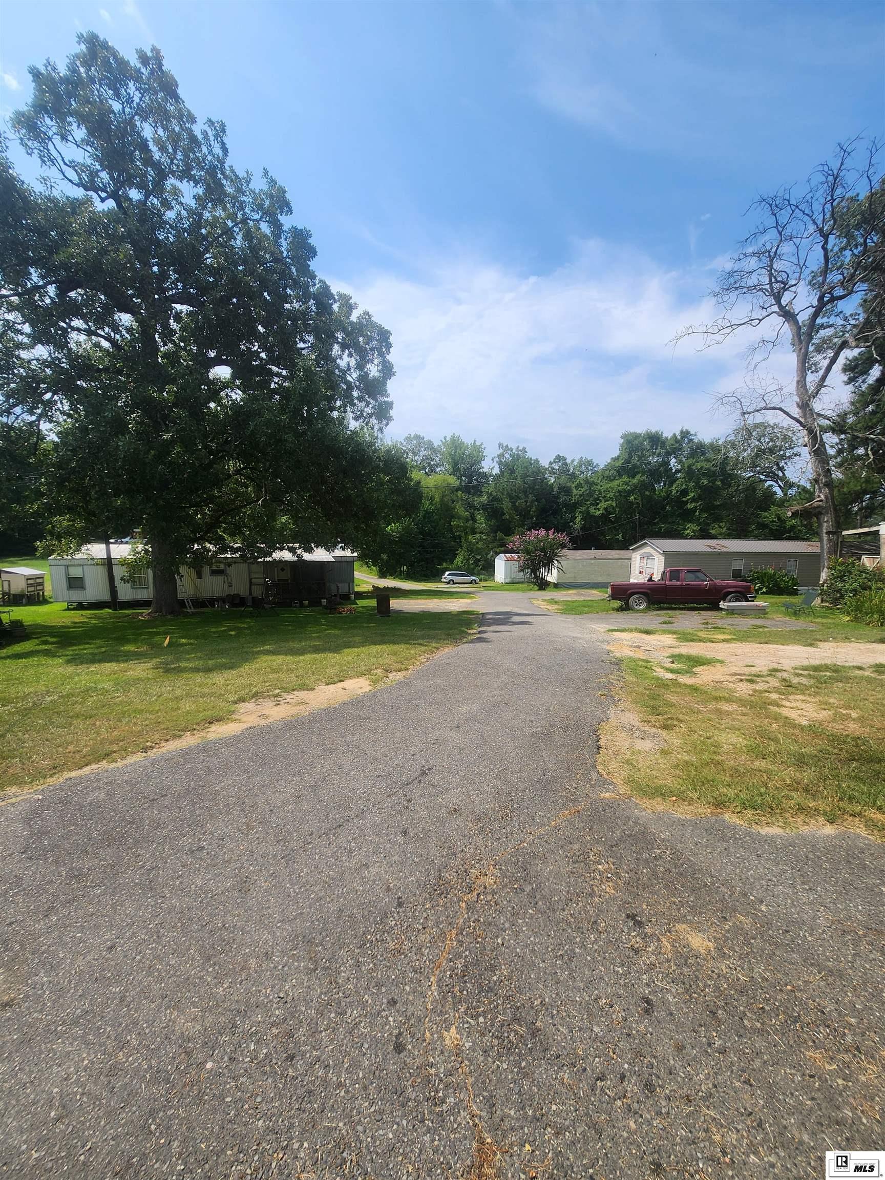 9924 Highway 143