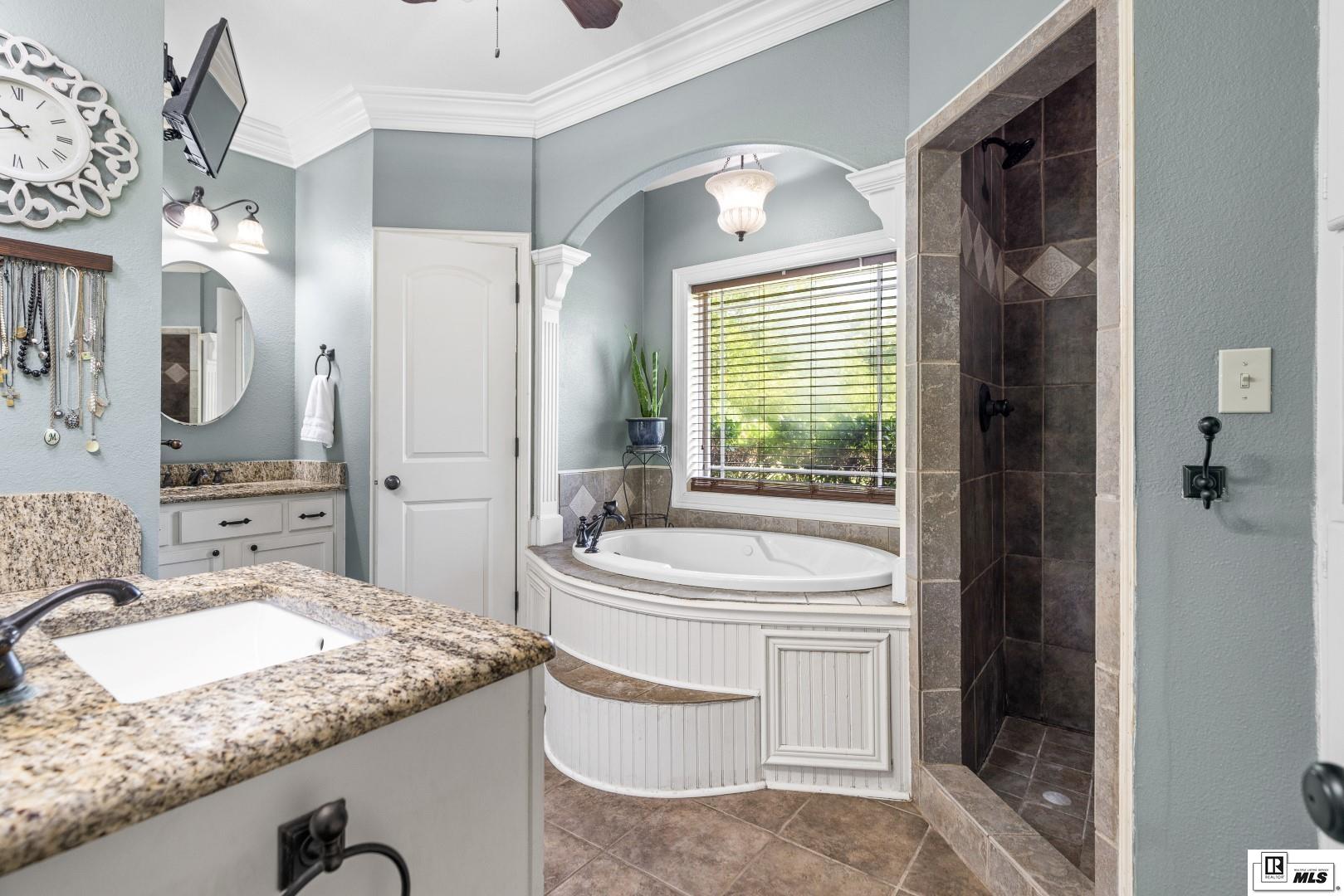 137 Brook Orchard Boulevard