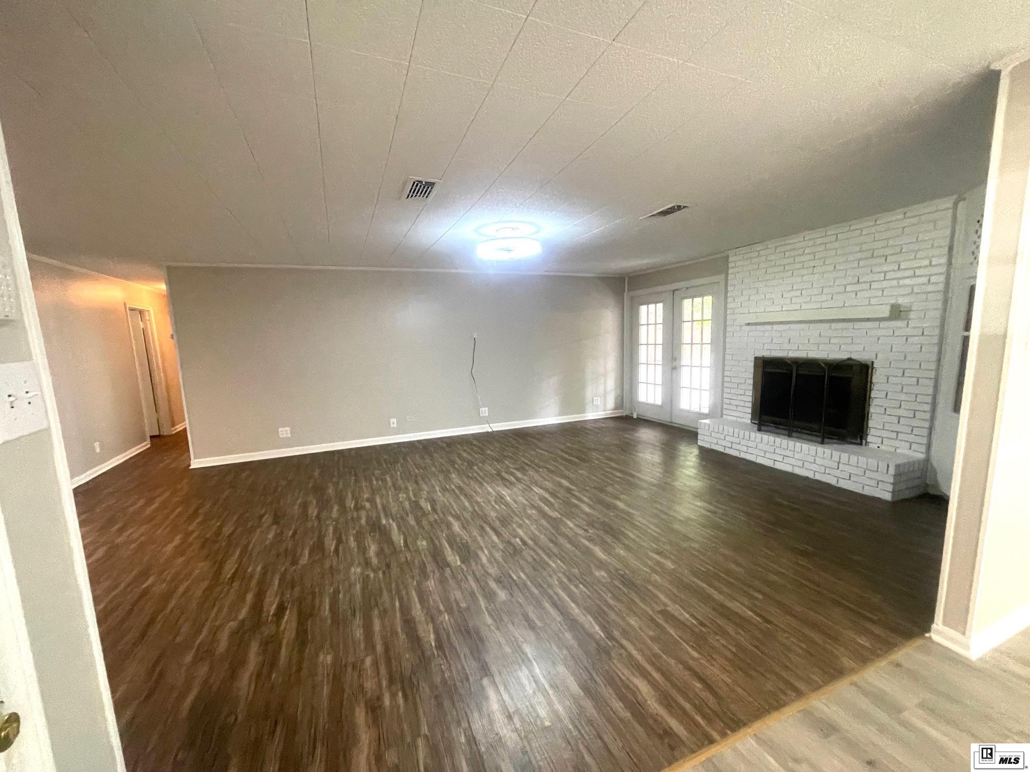 16 Audubon Drive