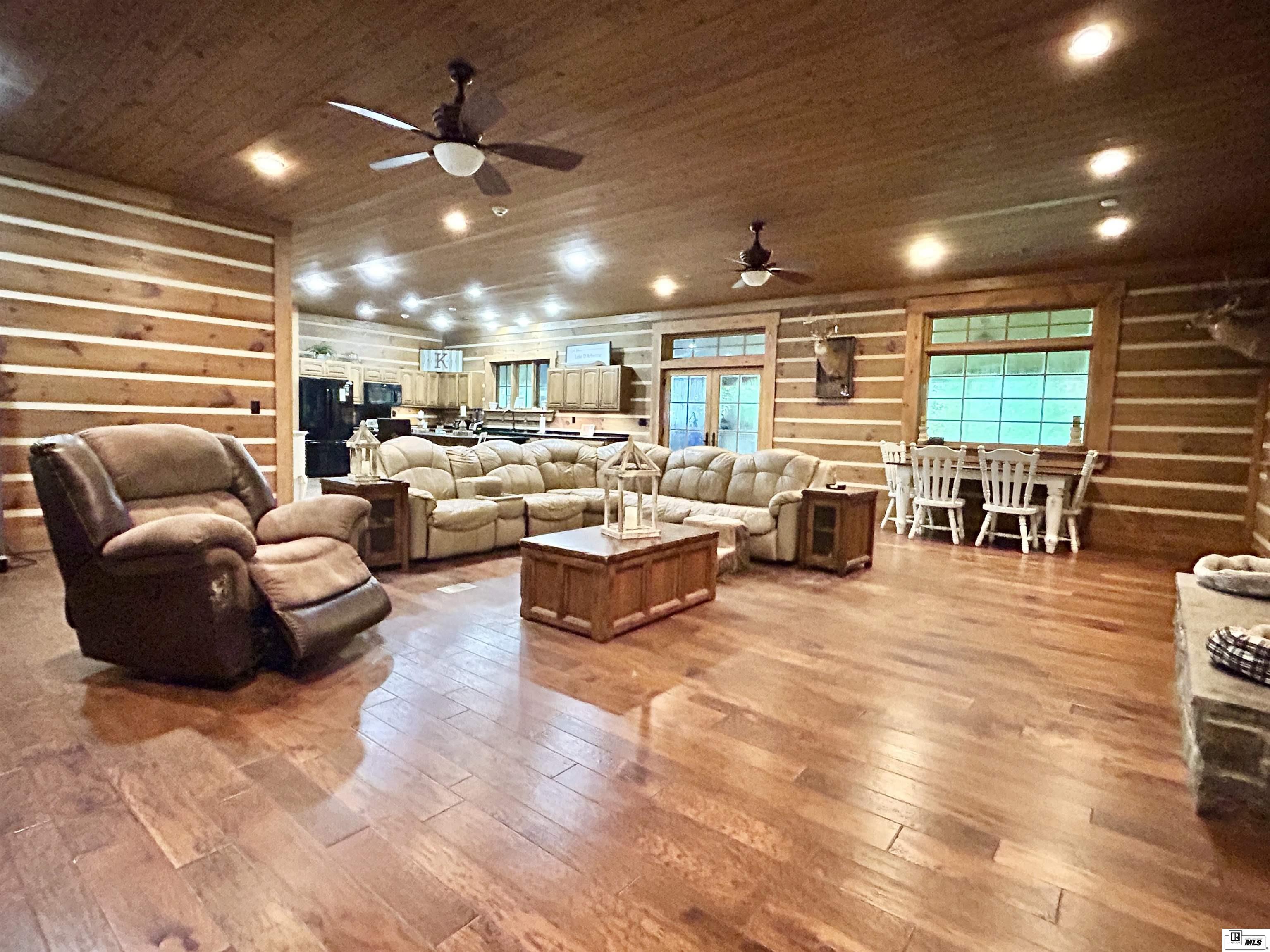 622 Sandfield Road