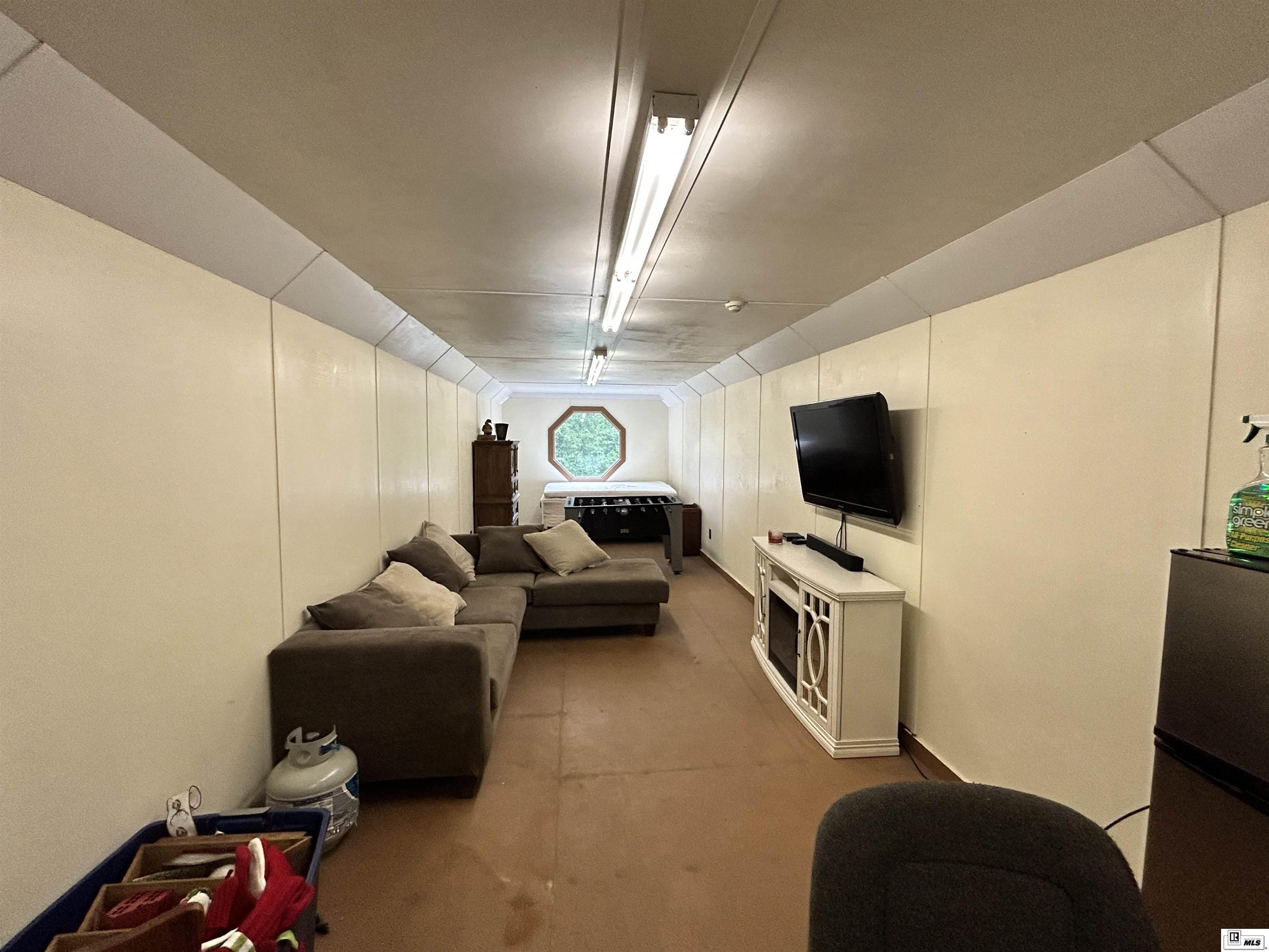 622 Sandfield Road