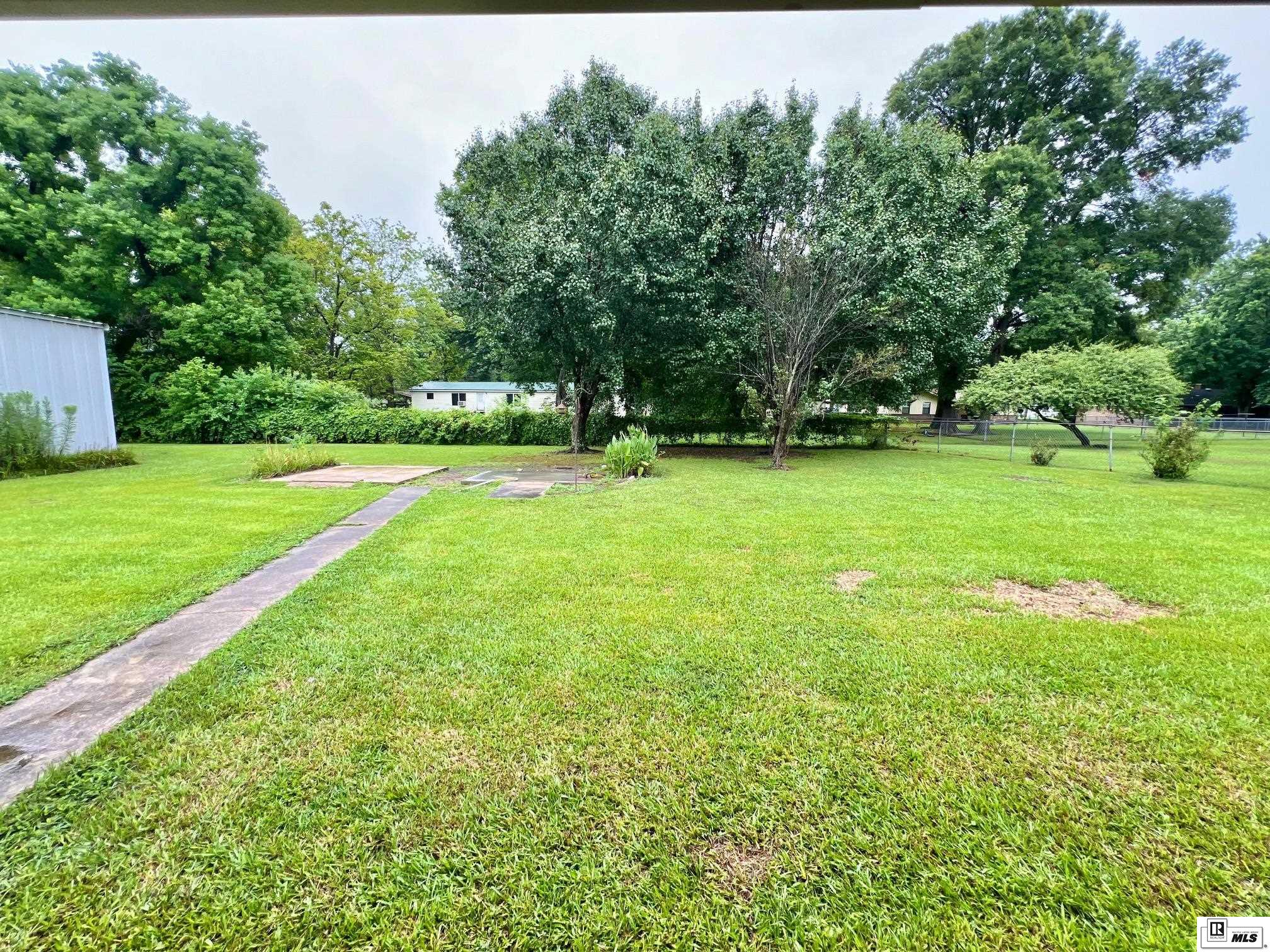 1004 Dye Street