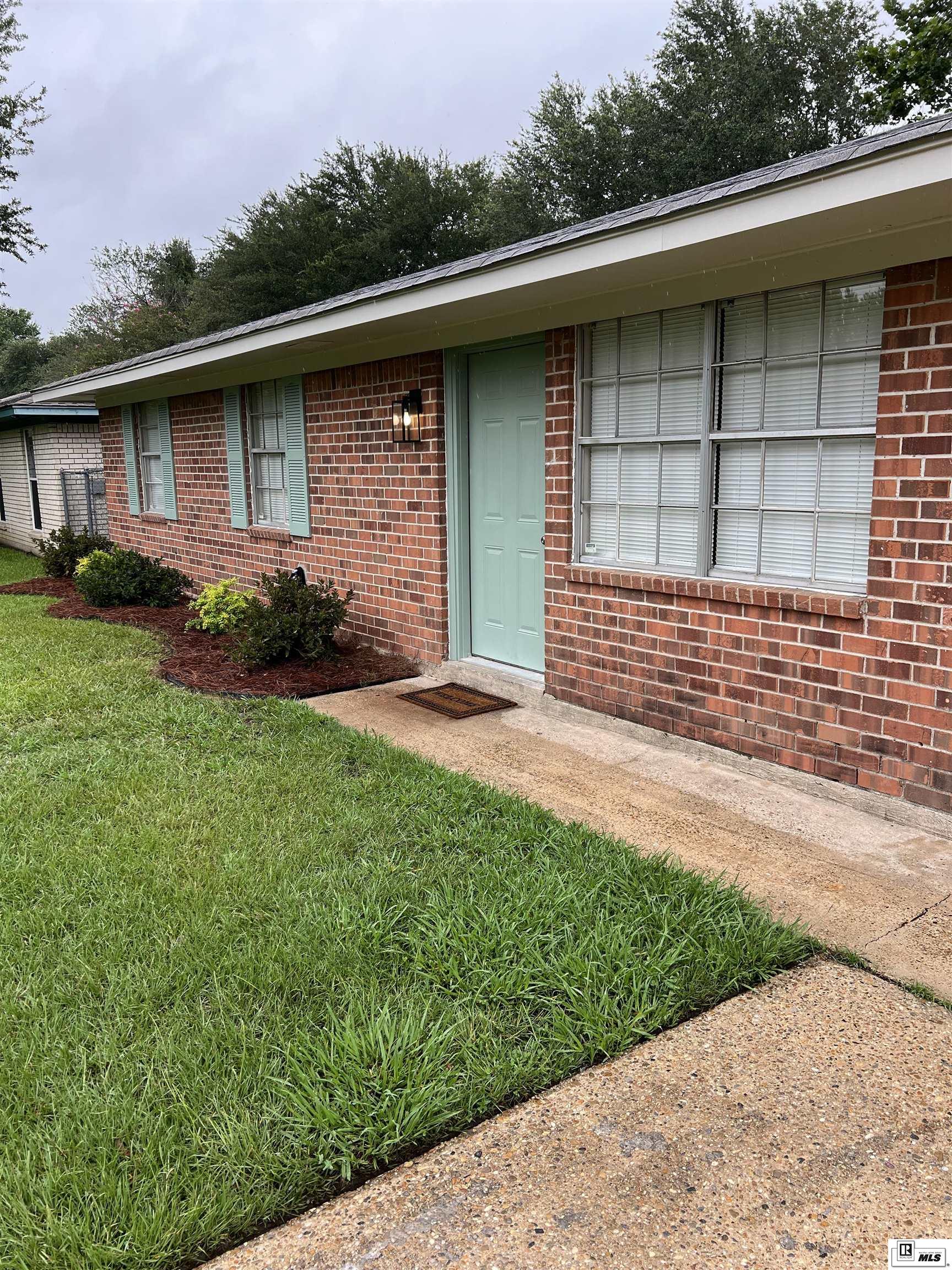 208 Eisenhower Drive