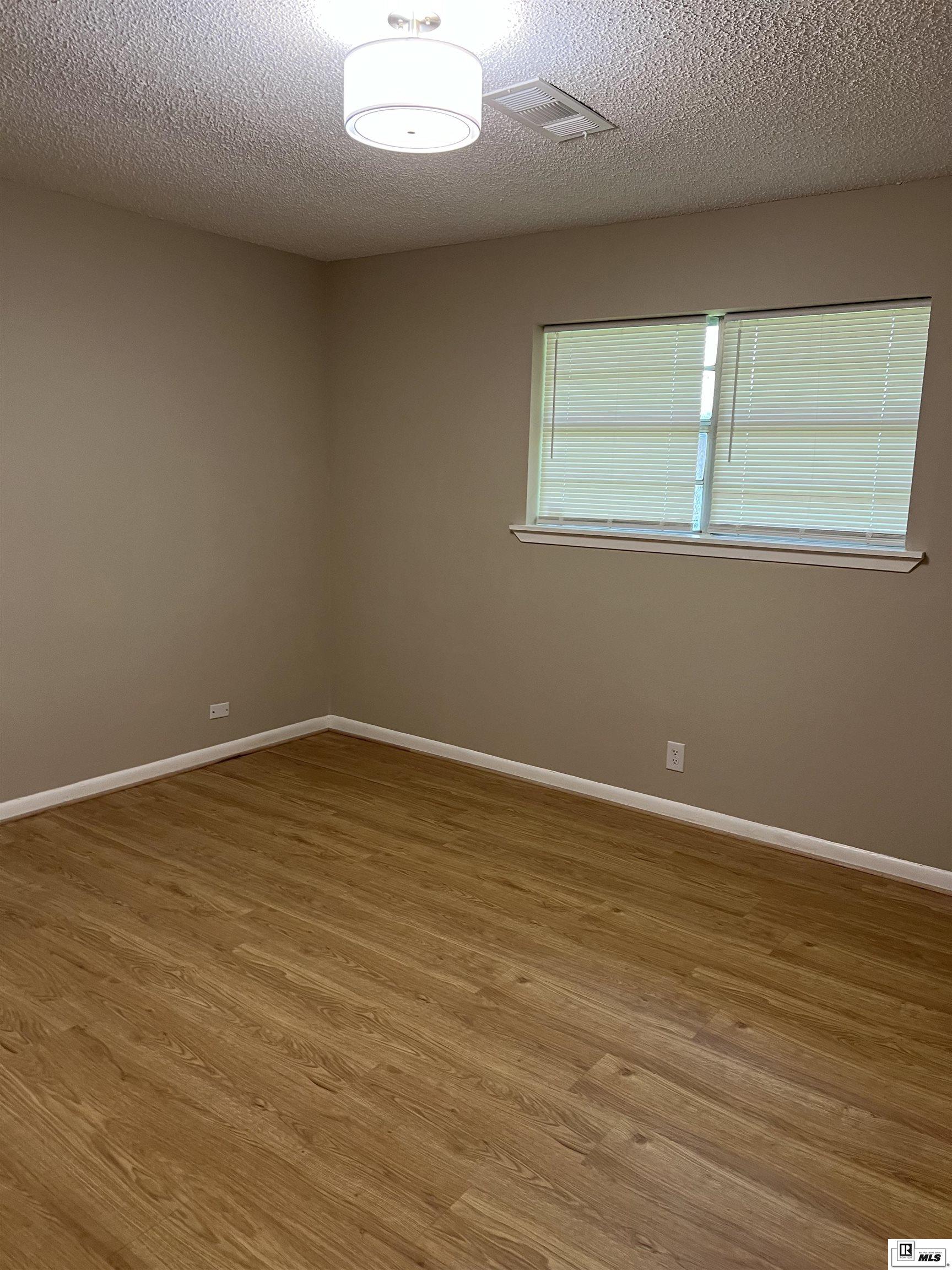 208 Eisenhower Drive