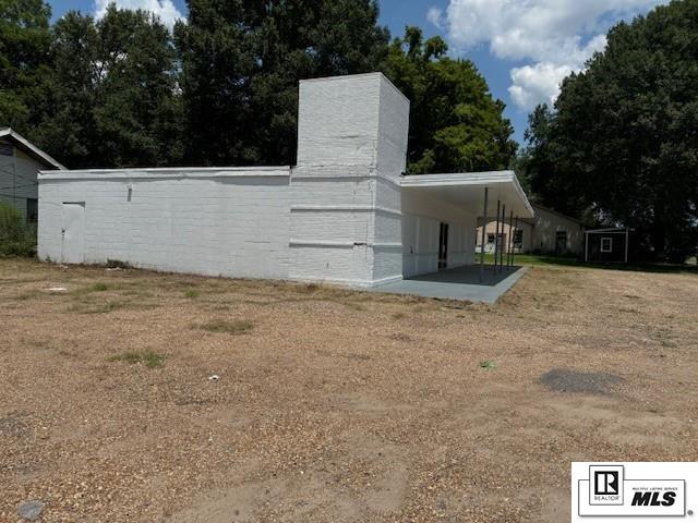 2410 Lee Avenue