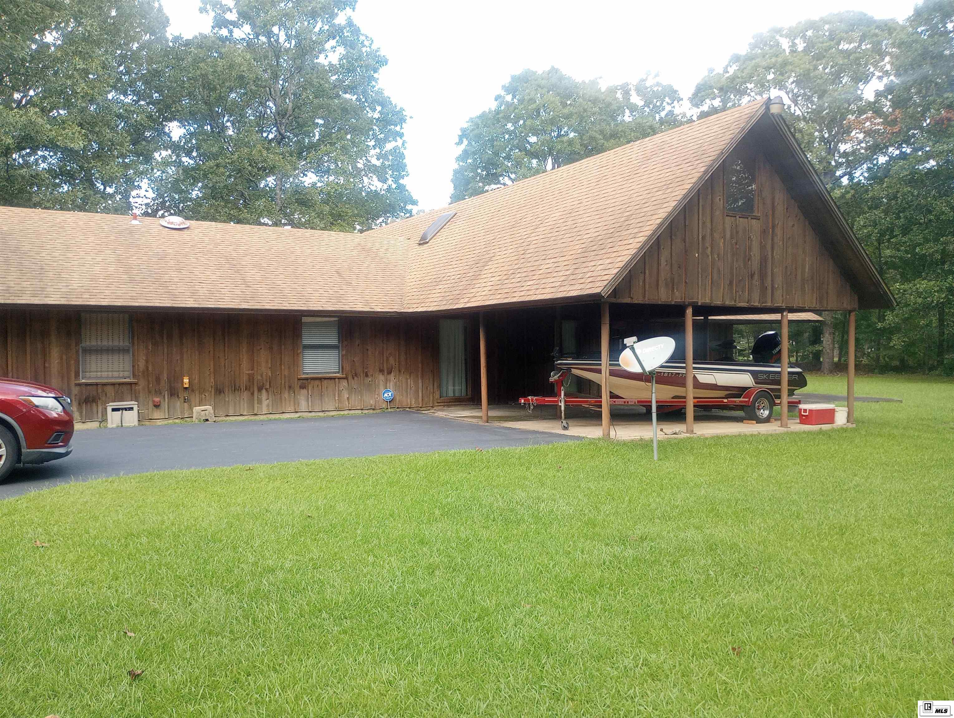 5429 Arrowhead Drive