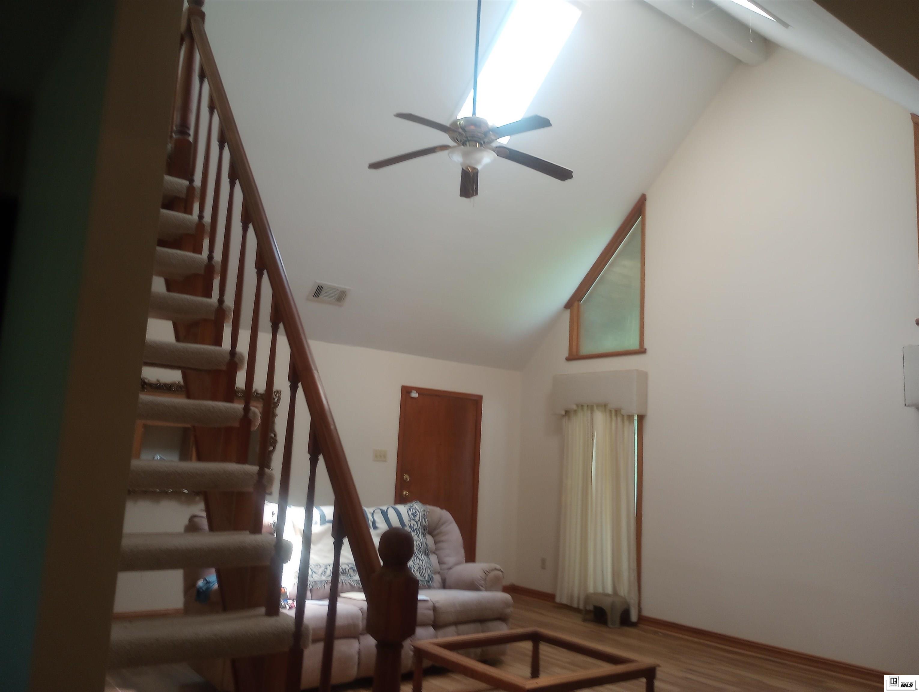 5429 Arrowhead Drive