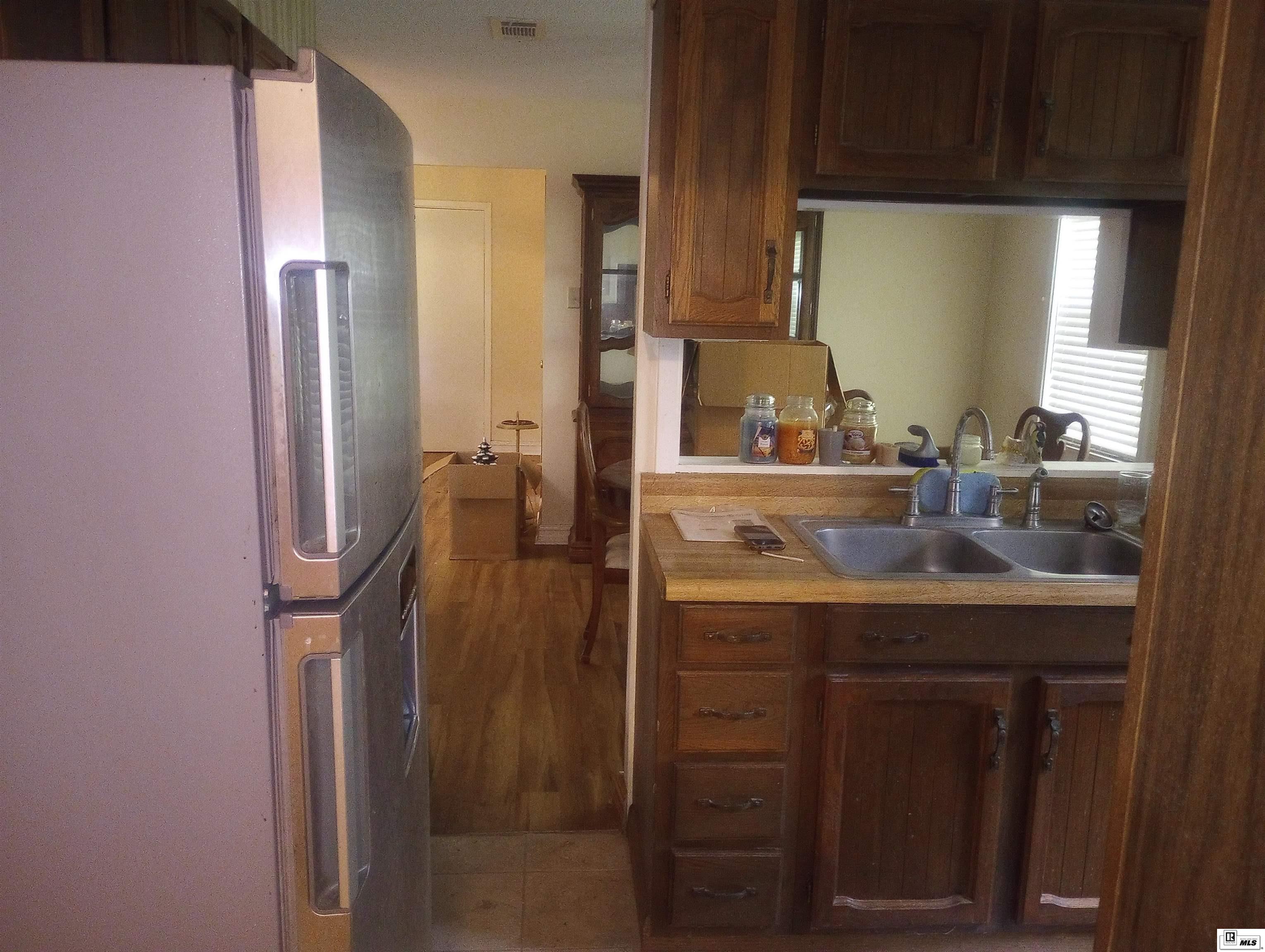 5429 Arrowhead Drive
