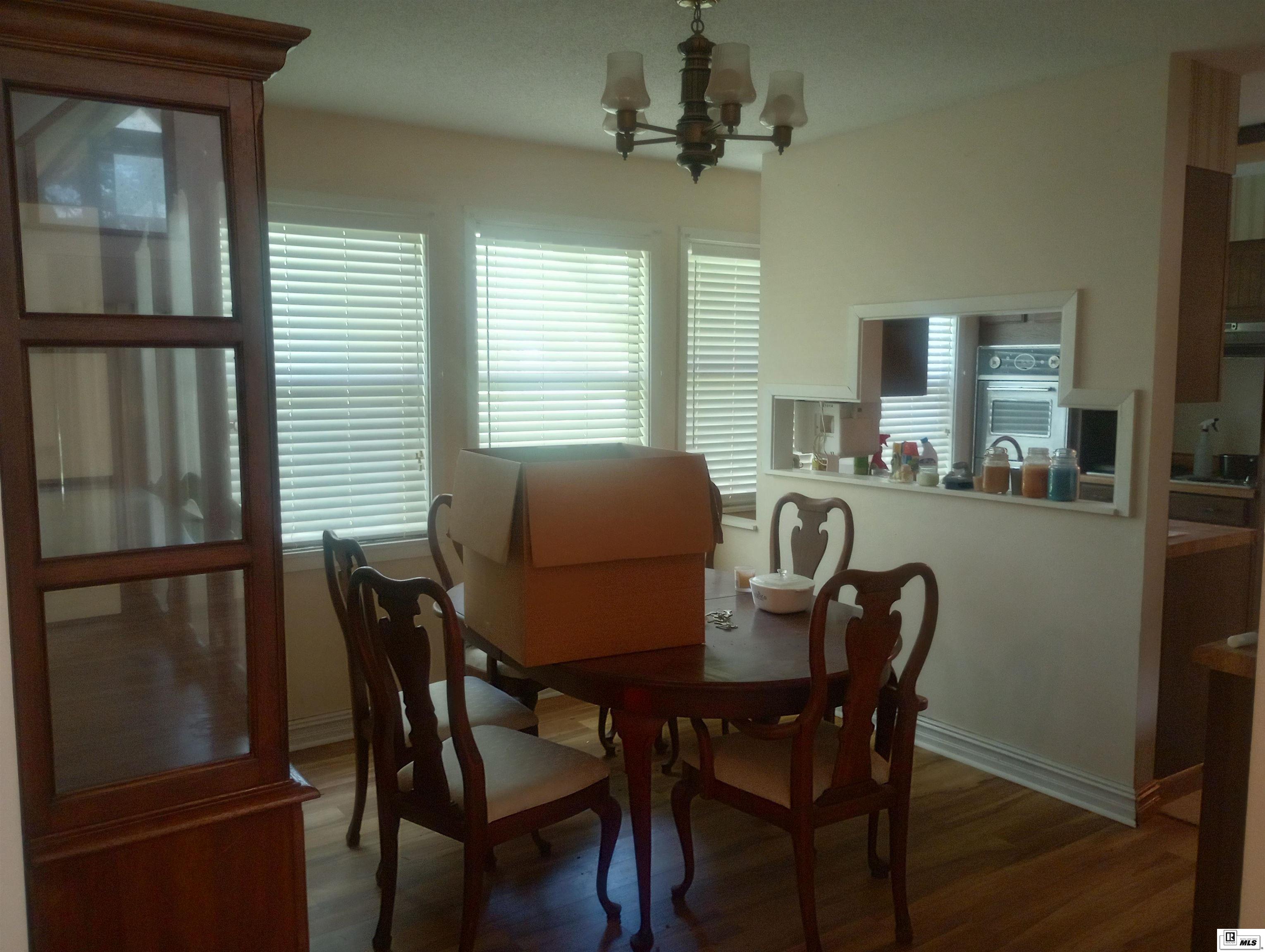 5429 Arrowhead Drive