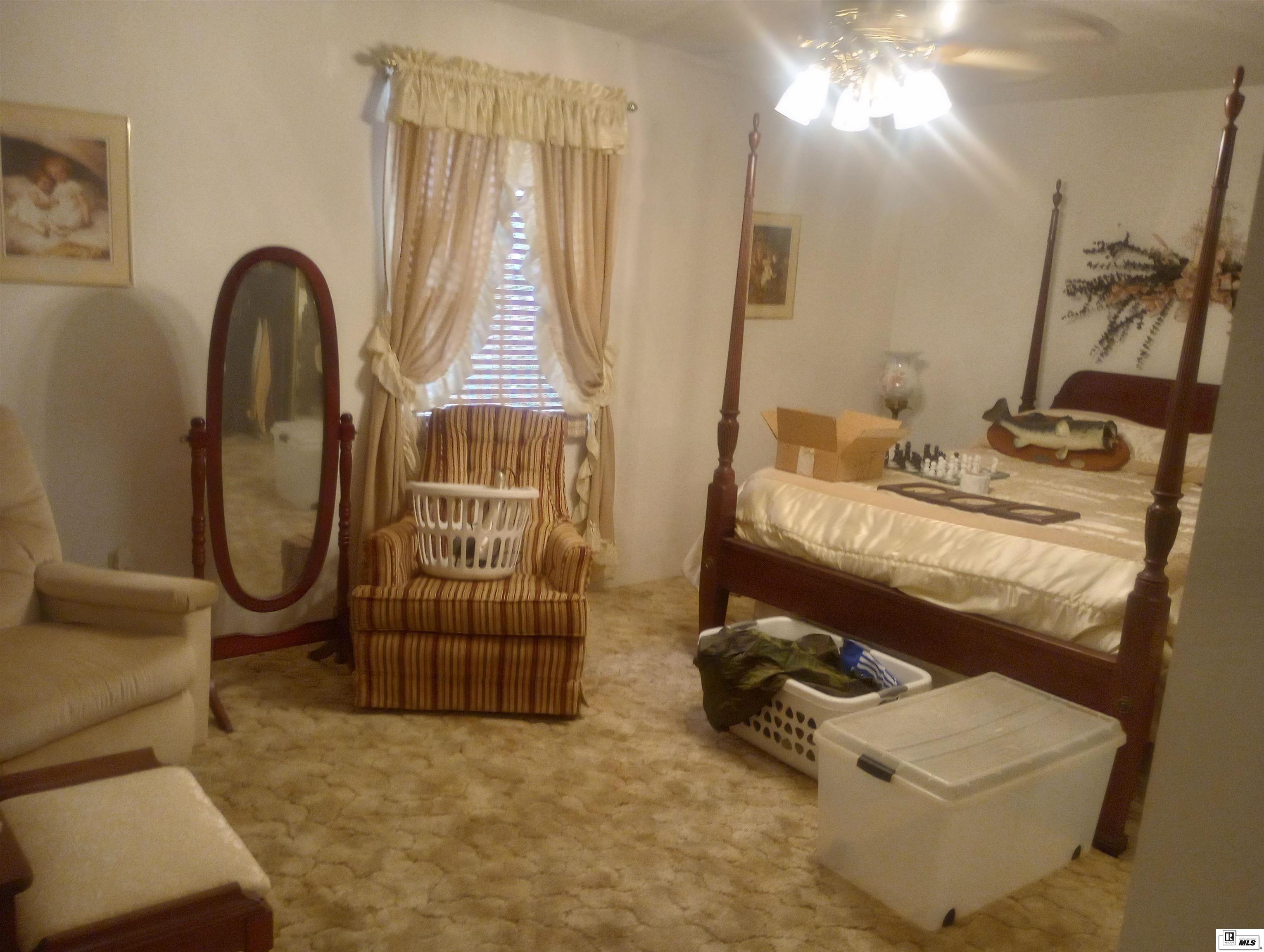 5429 Arrowhead Drive