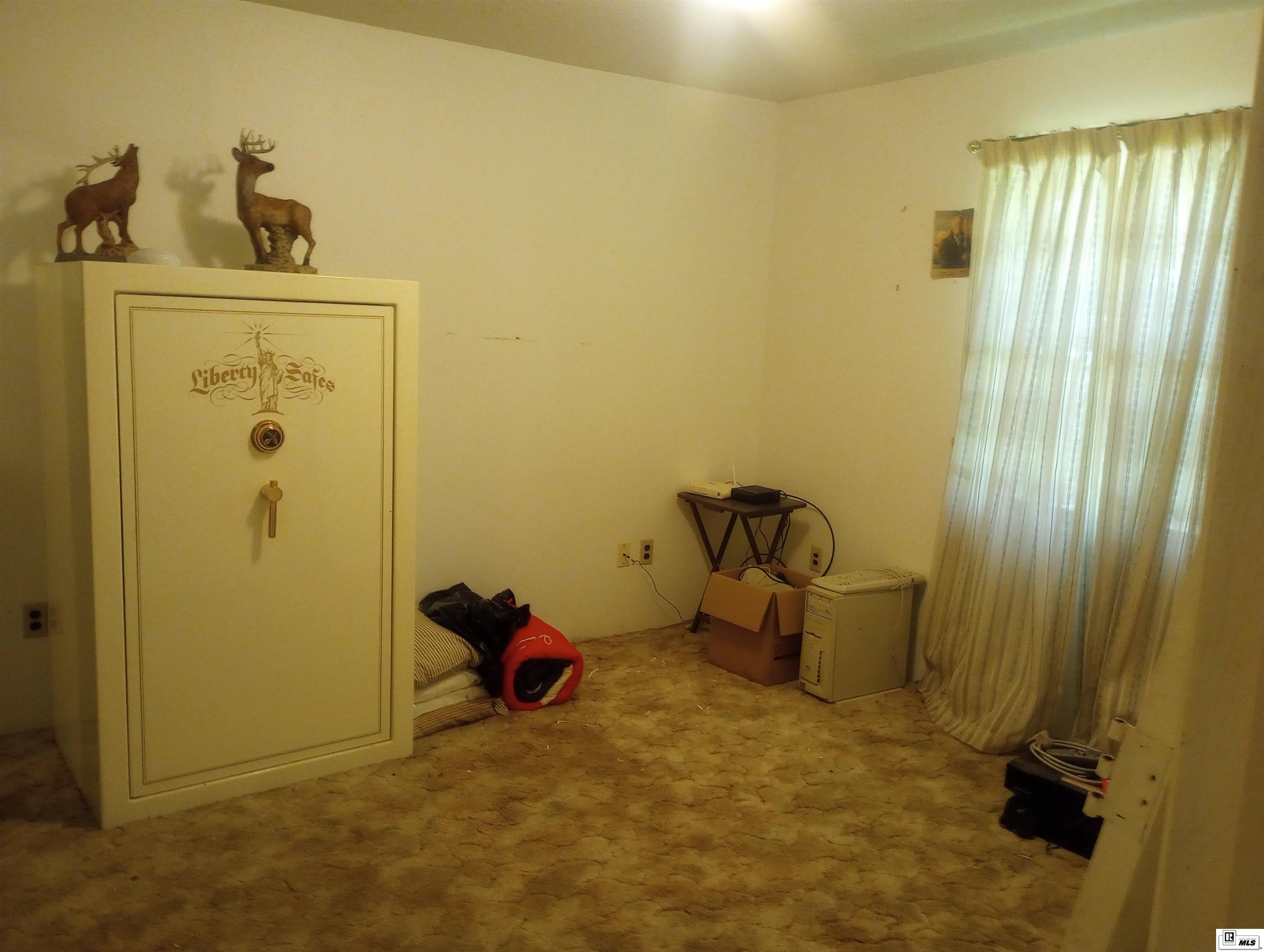 5429 Arrowhead Drive