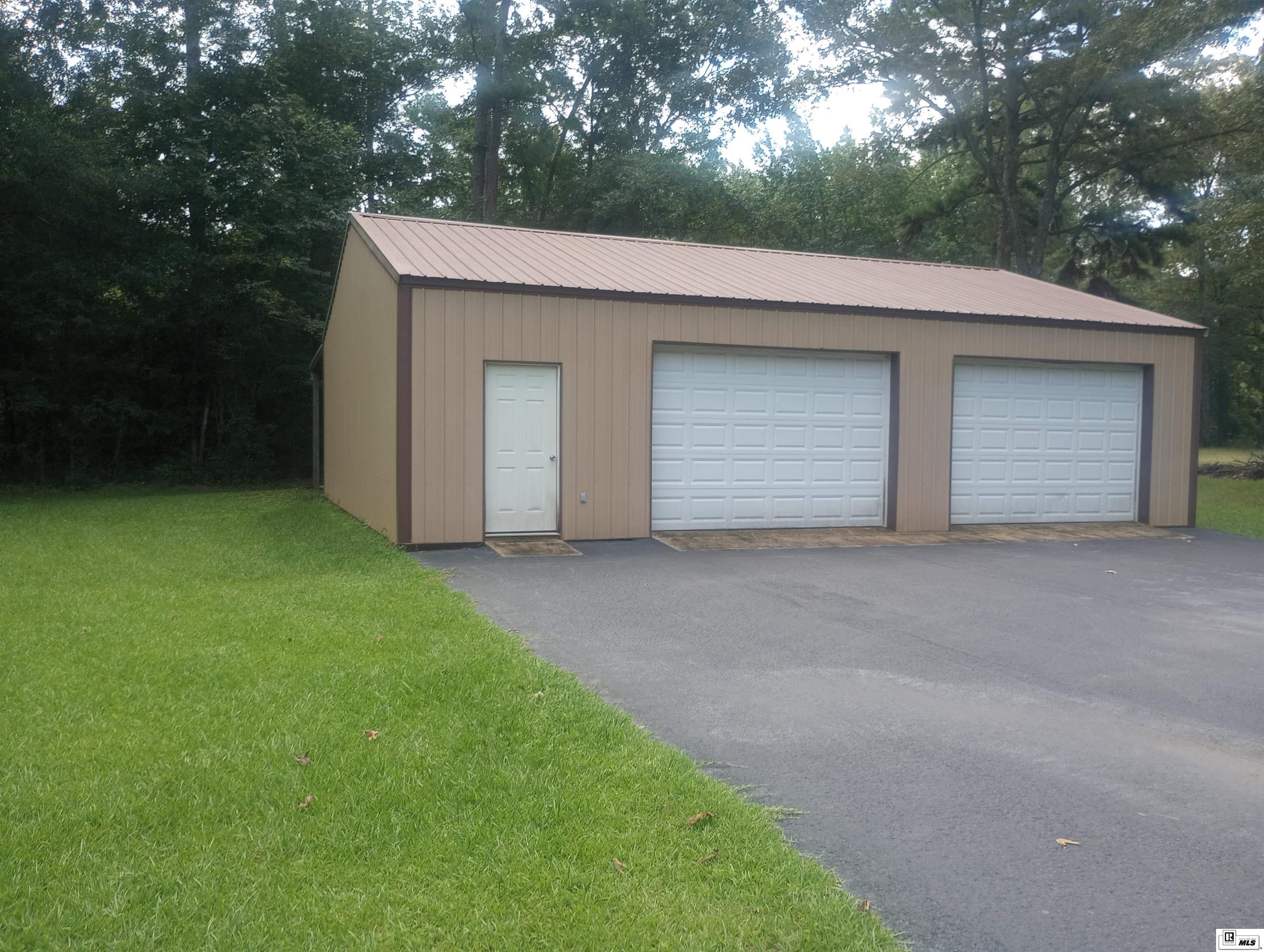 5429 Arrowhead Drive