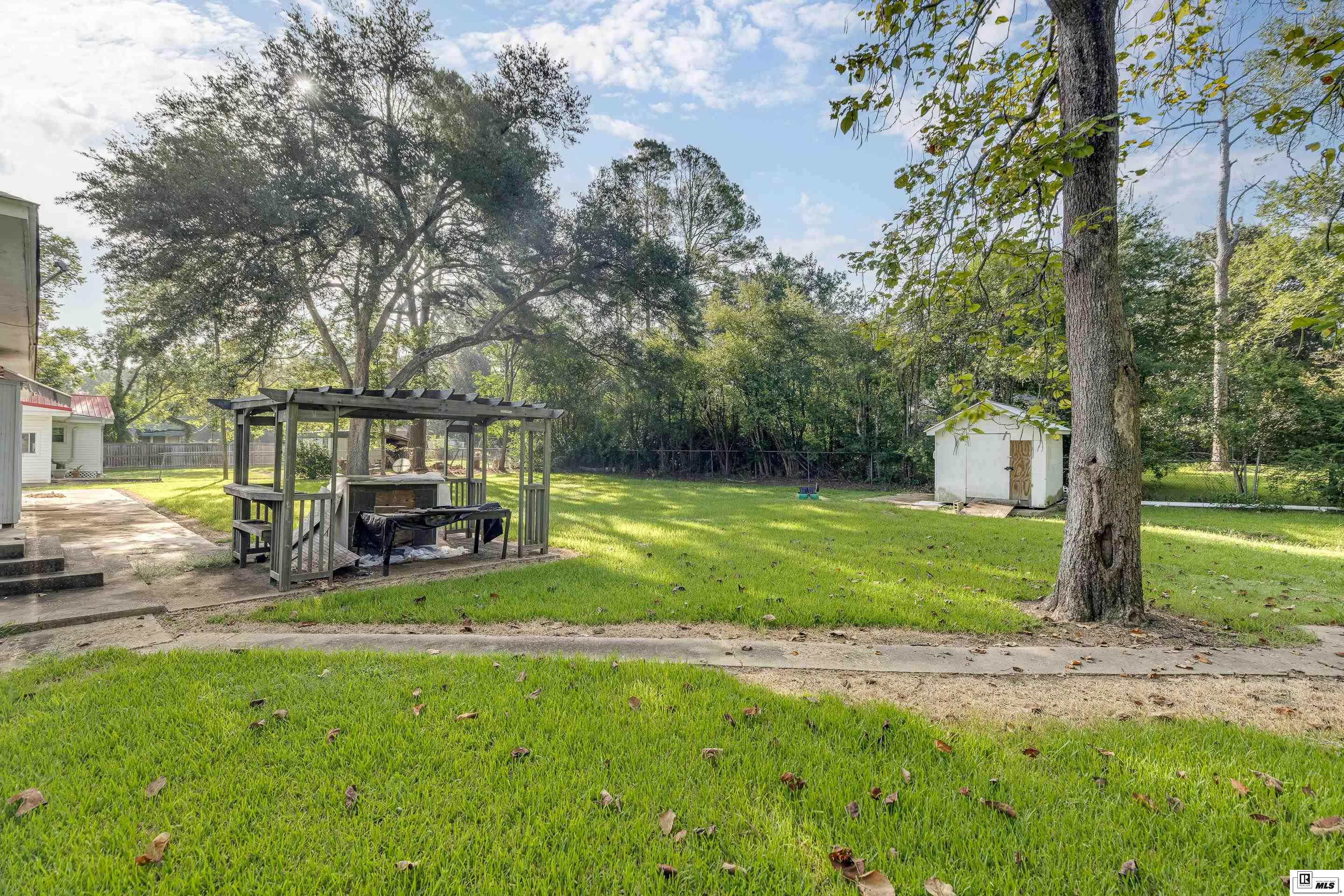 1209 Grayson Street