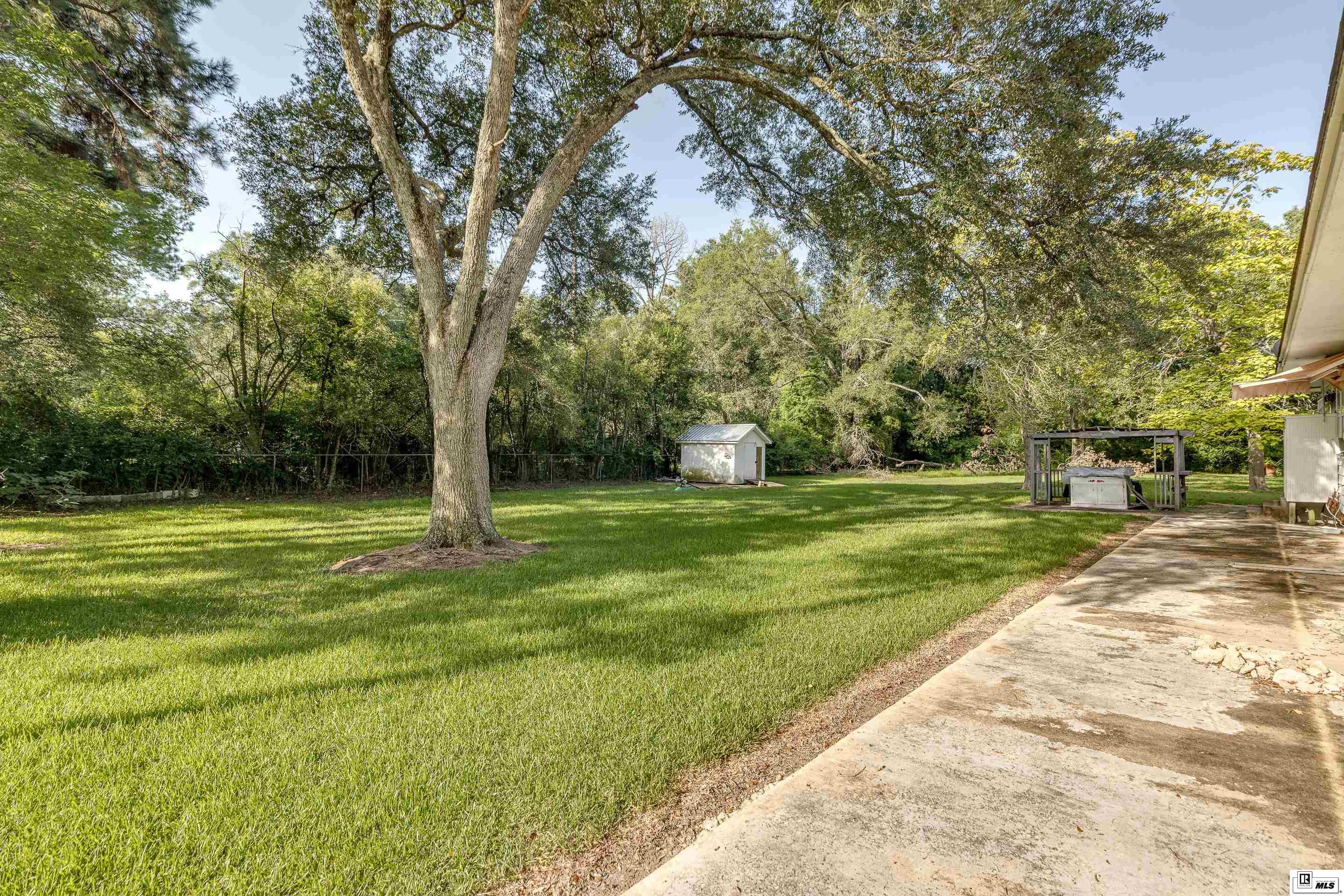 1209 Grayson Street