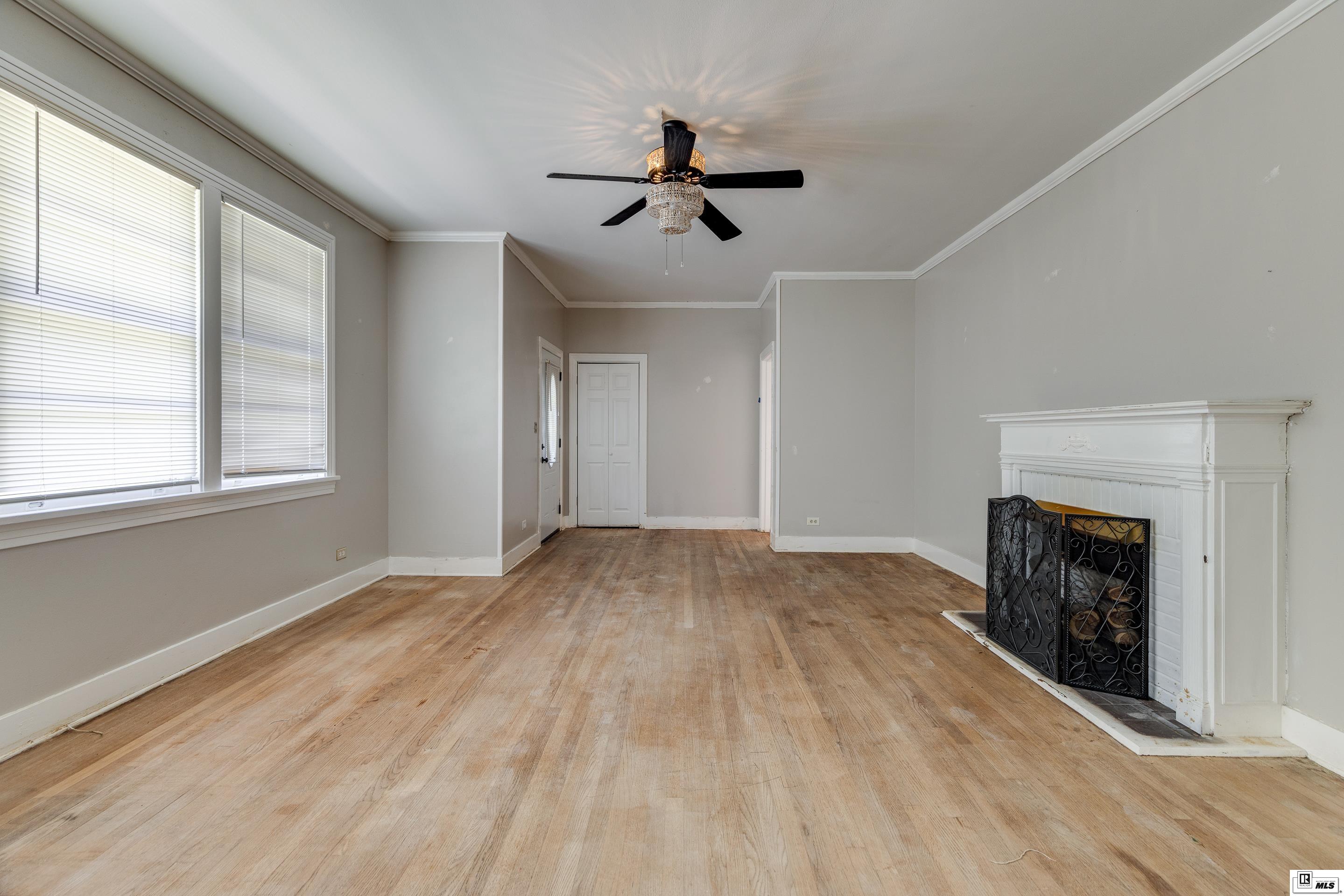 1209 Grayson Street