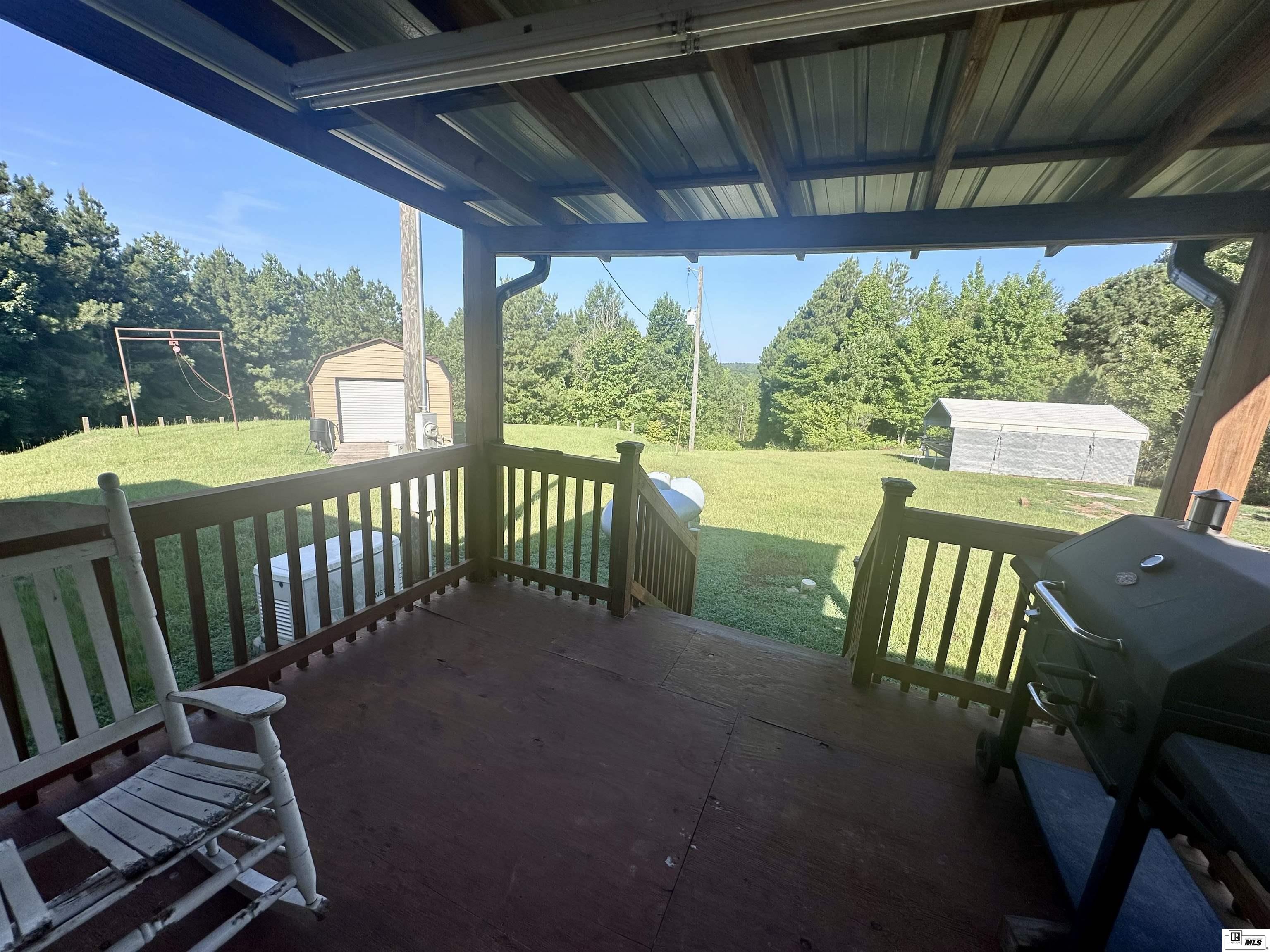 1605 Marsalis Road