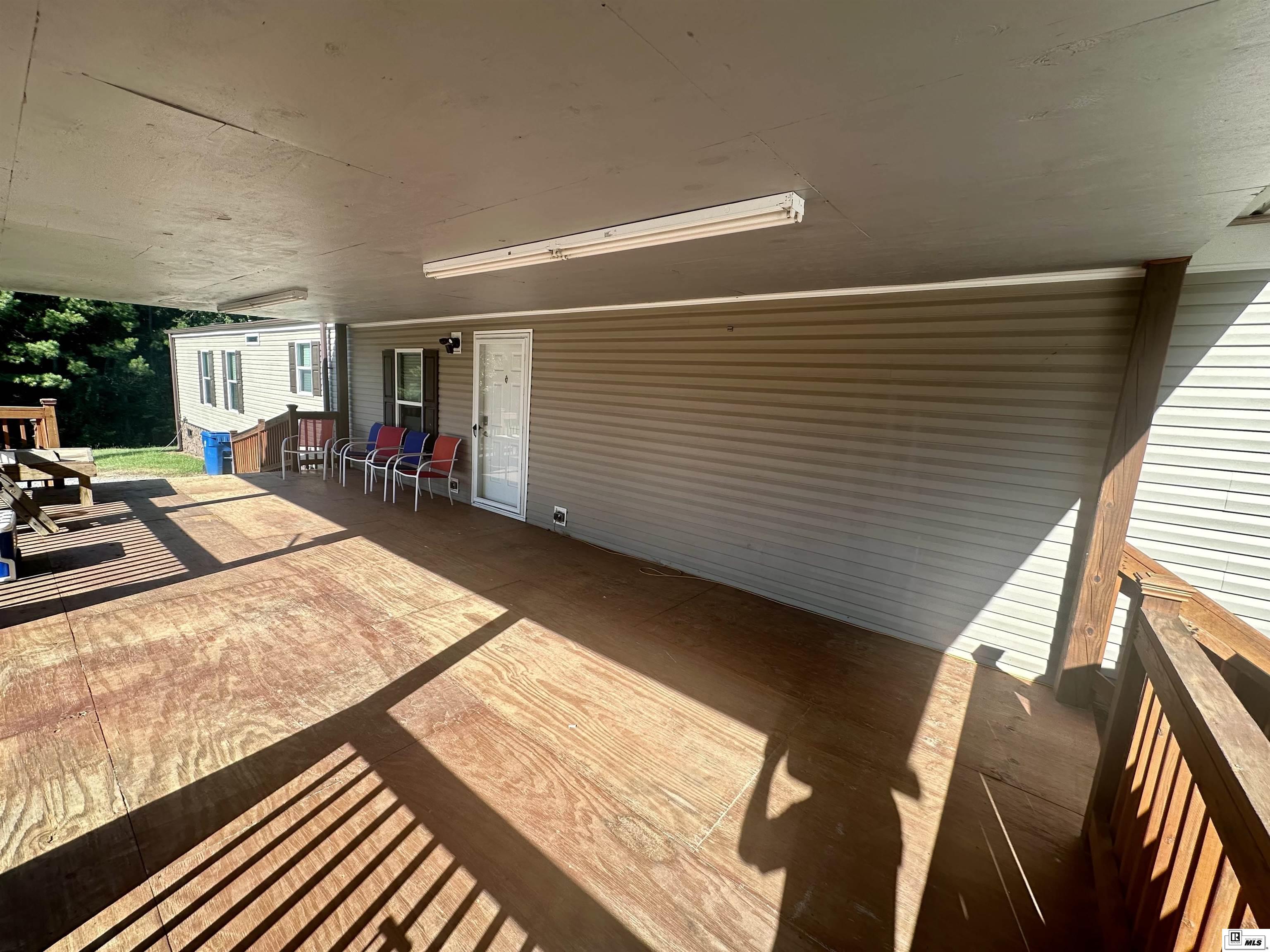 1605 Marsalis Road