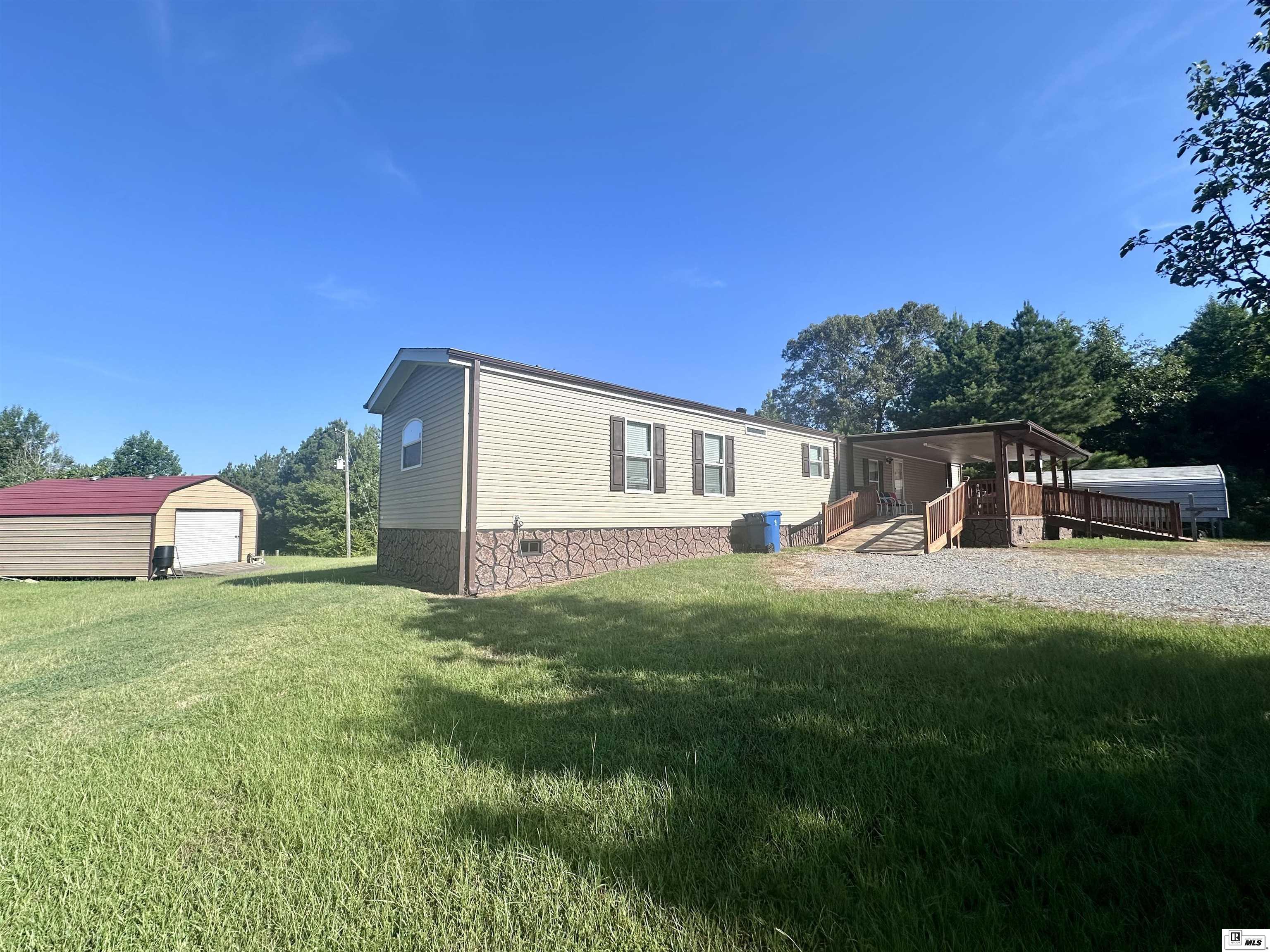 1605 Marsalis Road
