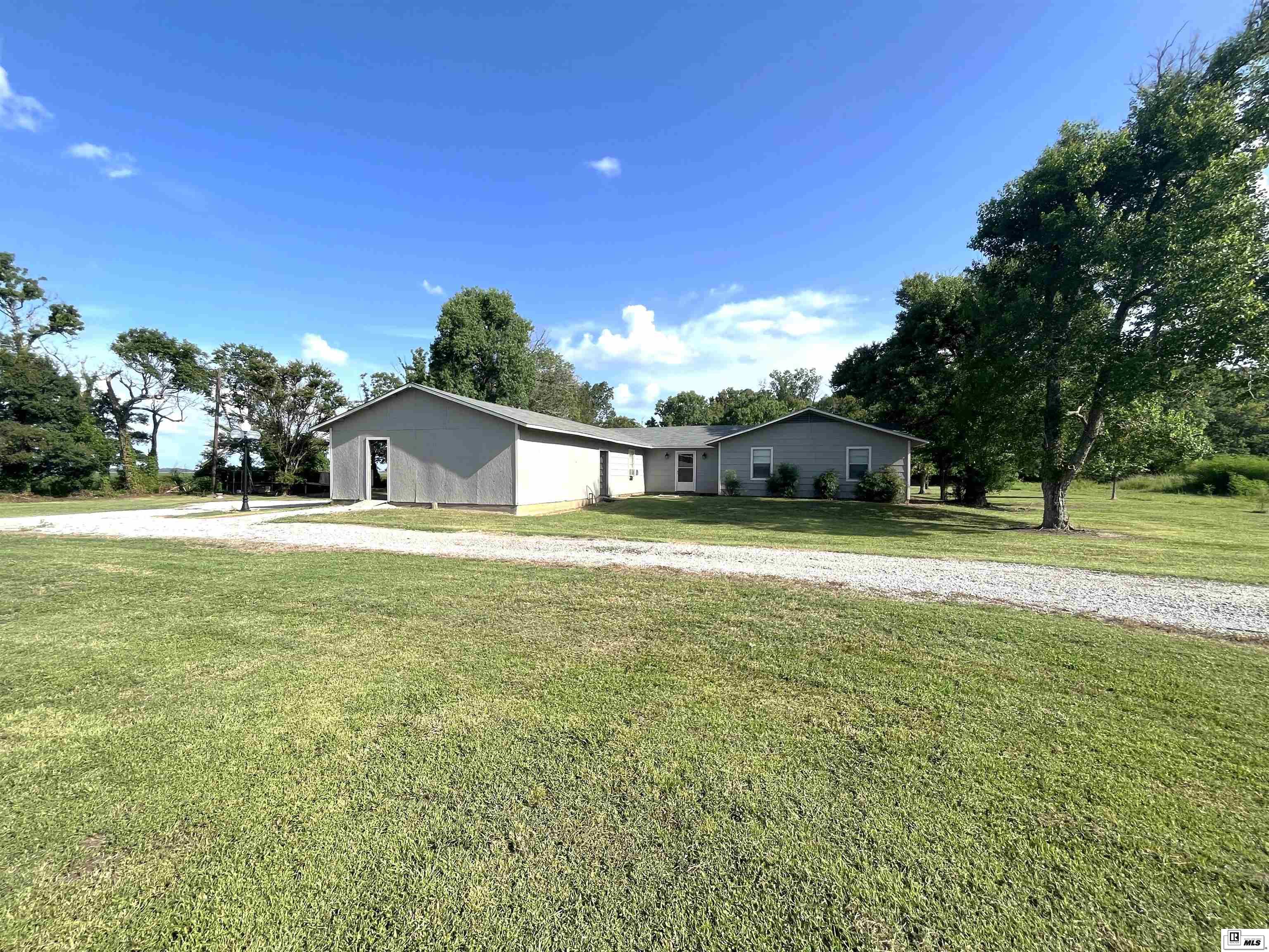 1211 Highway 4