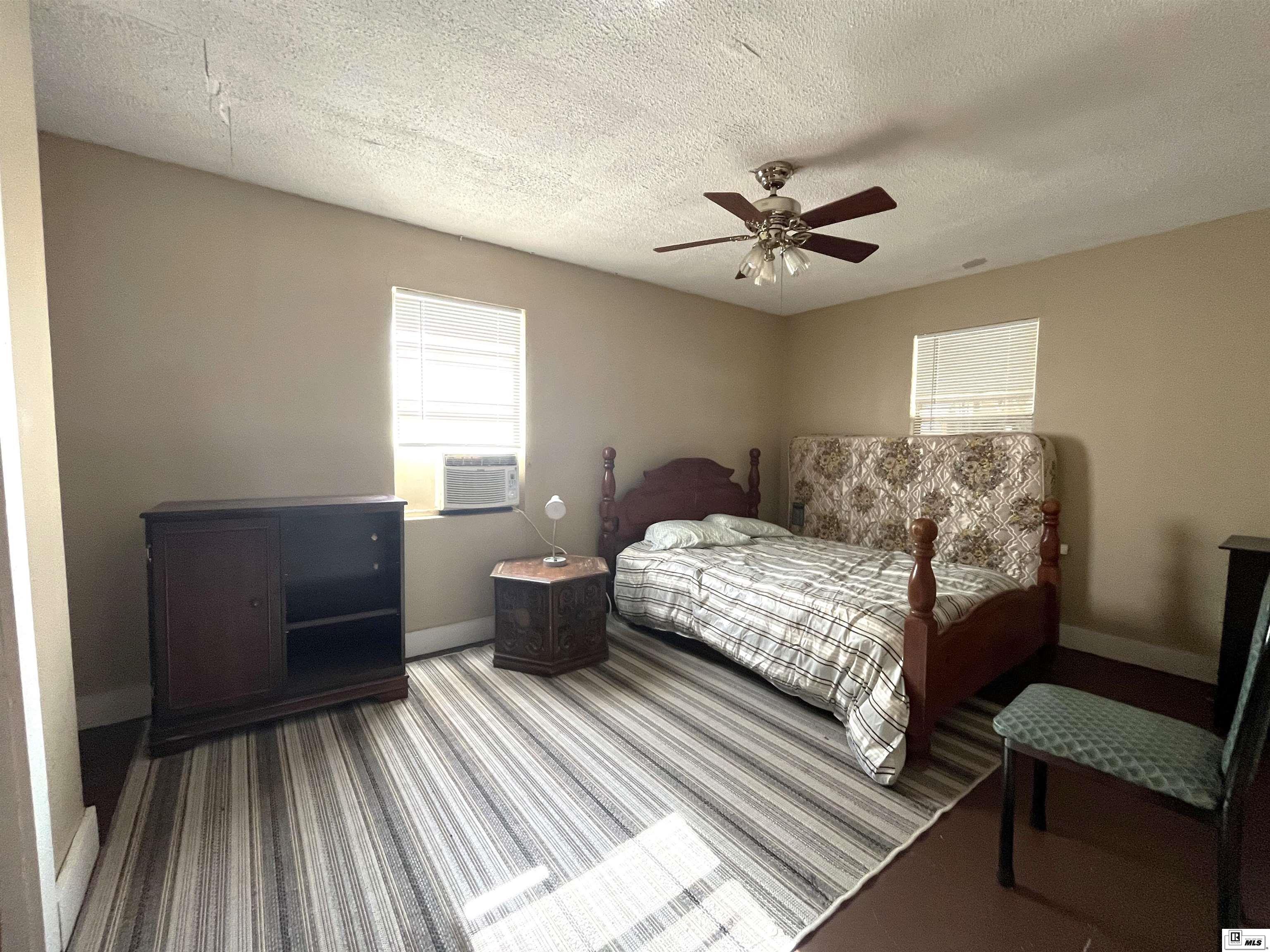 1211 Highway 4