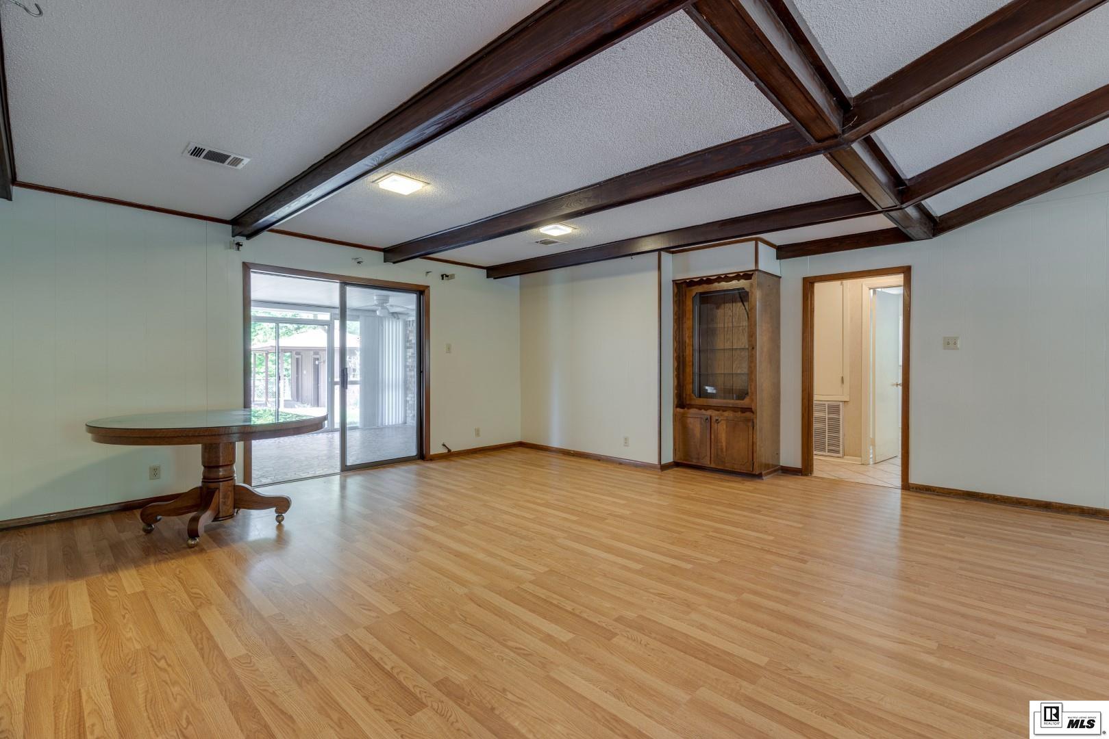 907 New Chapel Hill Road