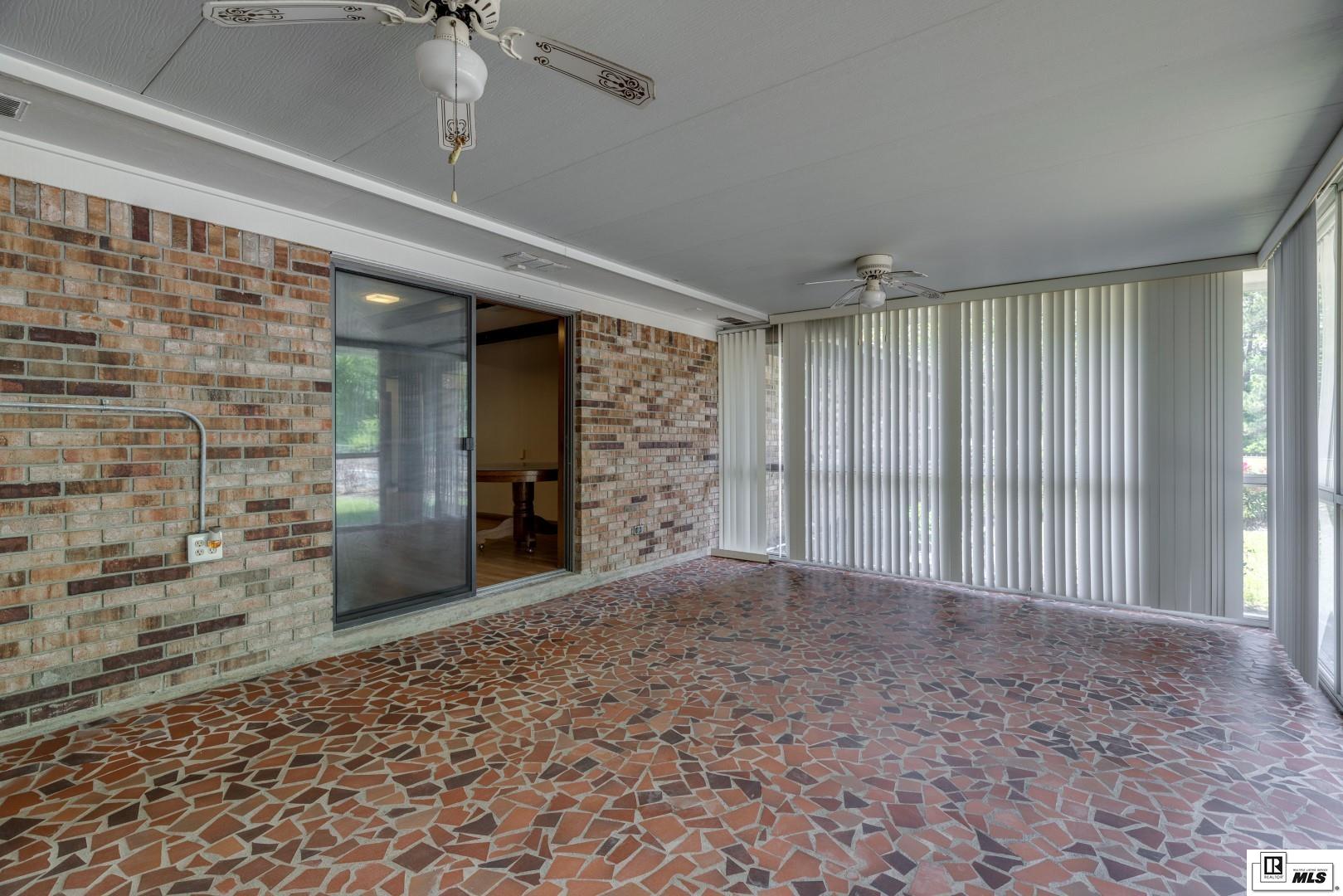 907 New Chapel Hill Road