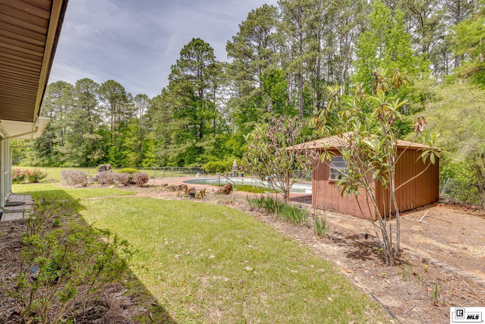 907 New Chapel Hill Road