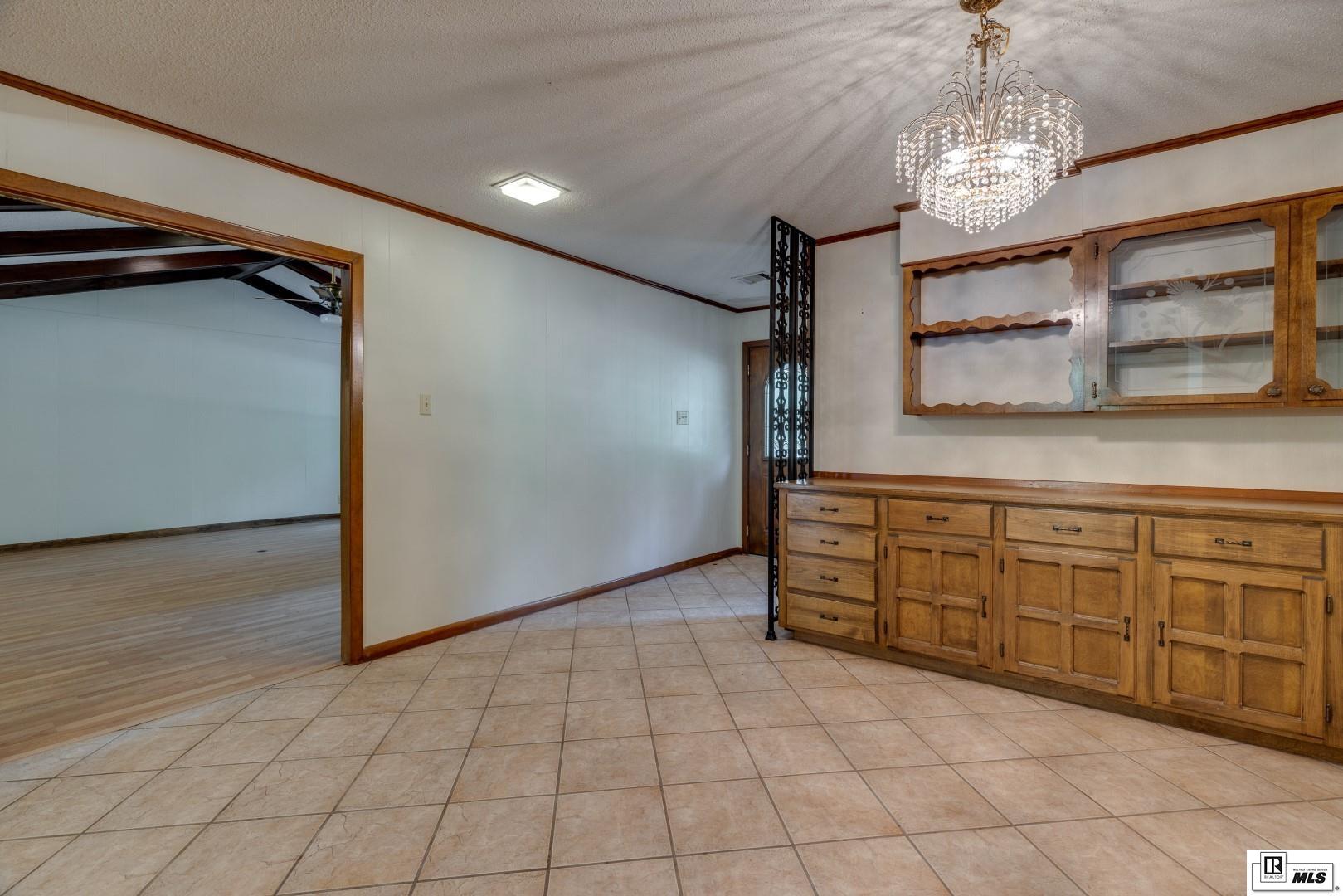 907 New Chapel Hill Road