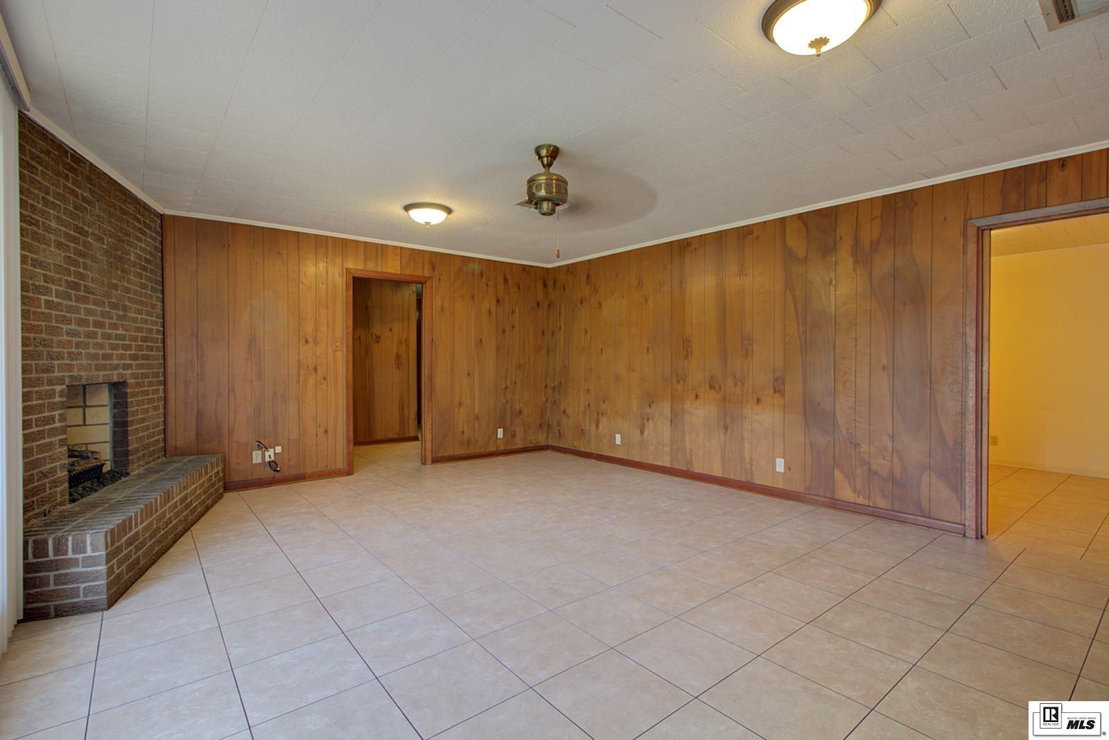 3110 Highway 828