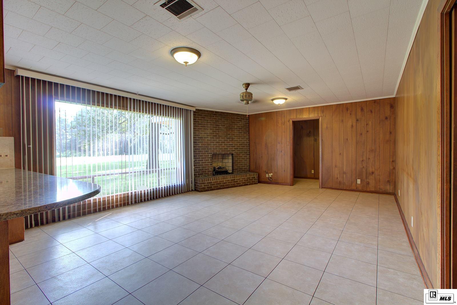 3110 Highway 828