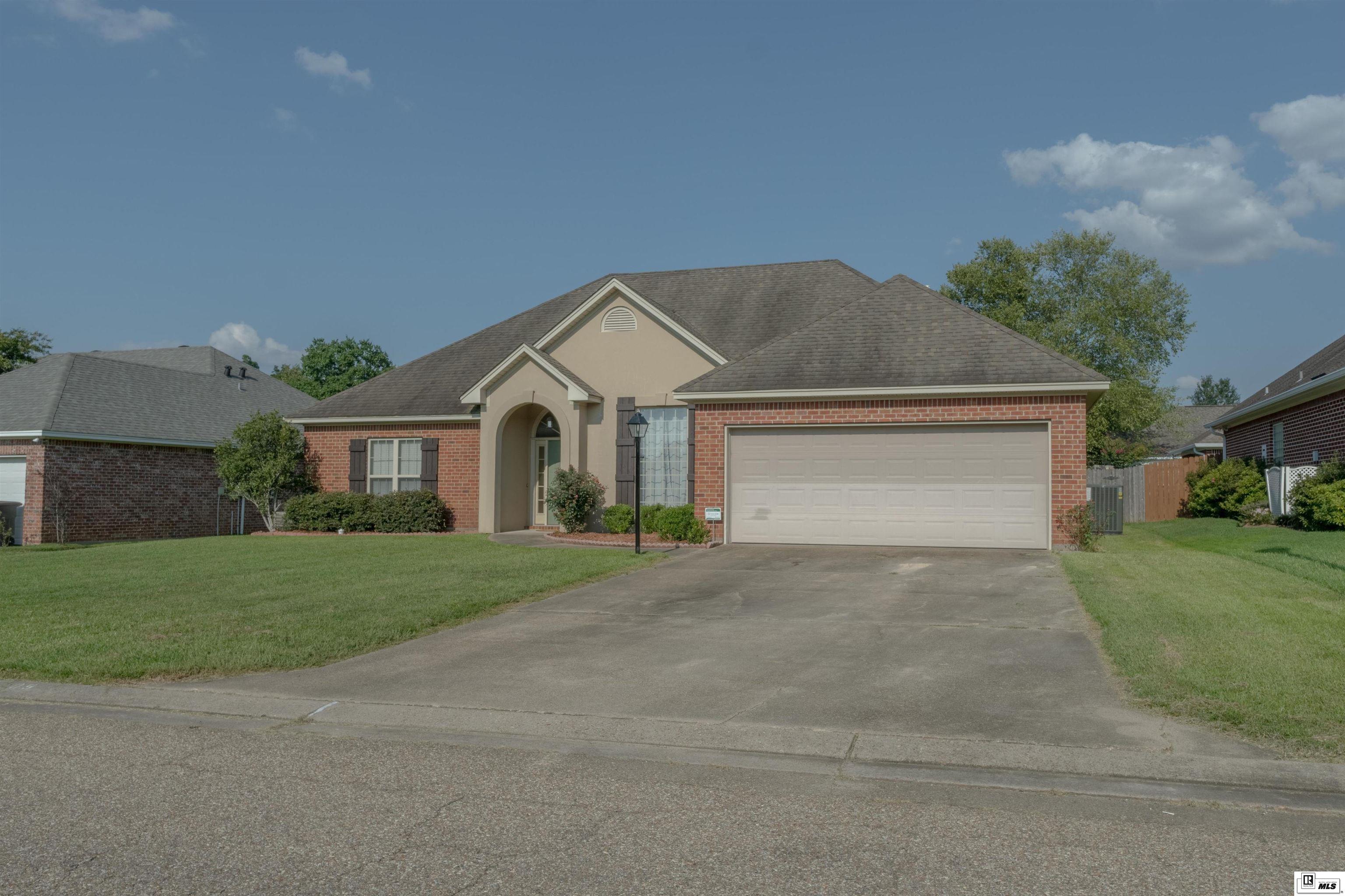 109 Watson Circle