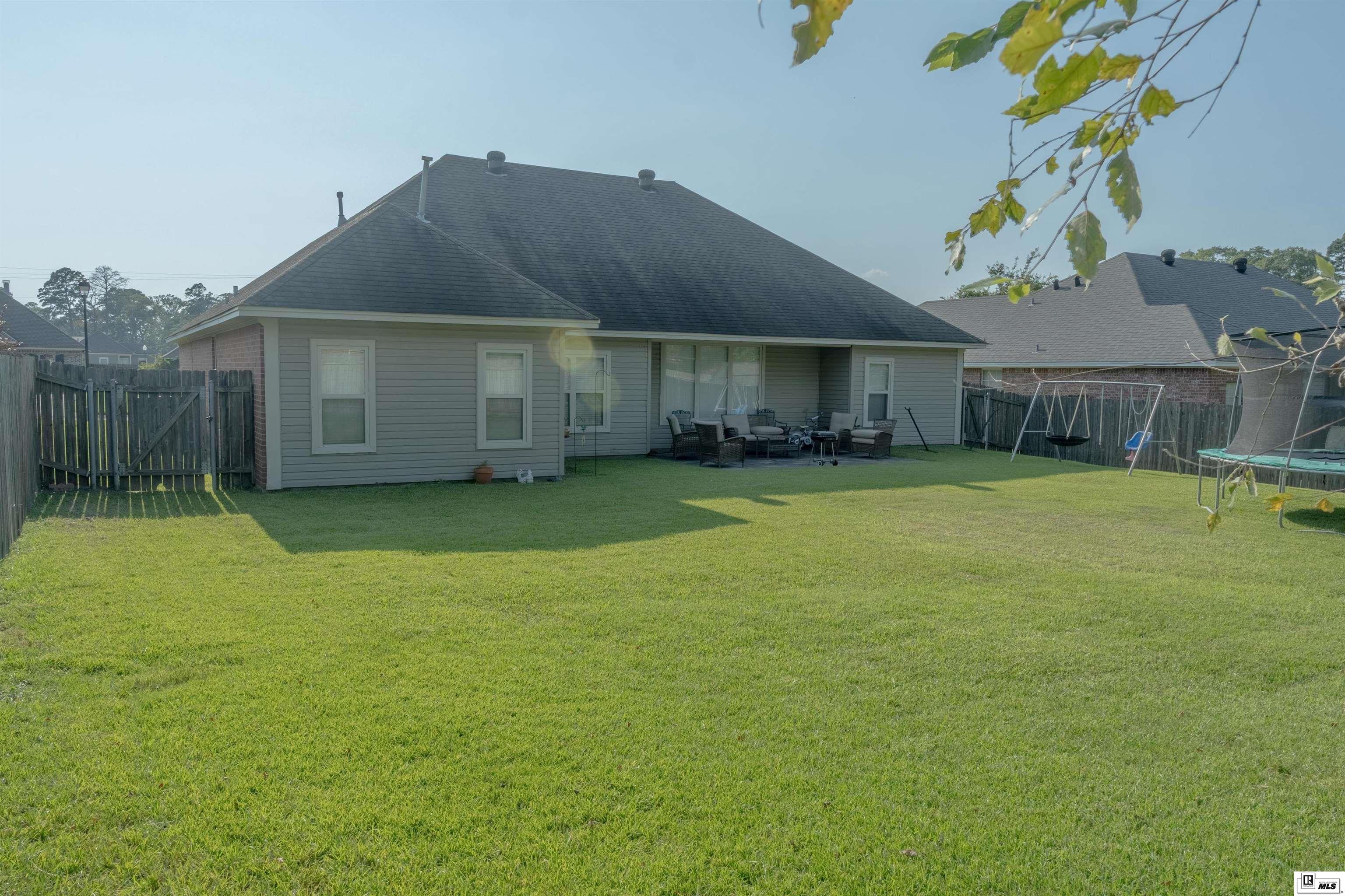 109 Watson Circle