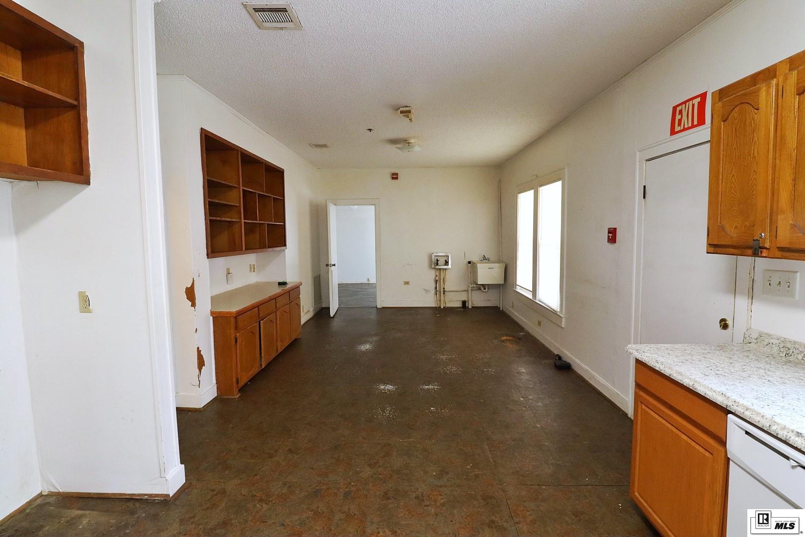 204 6th  Street