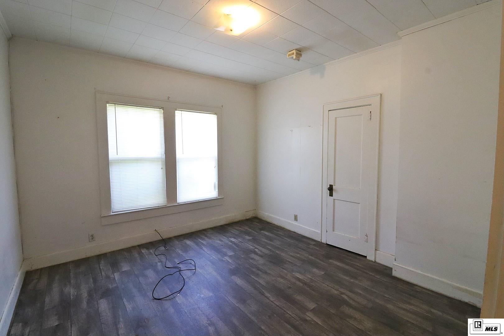 204 6th  Street