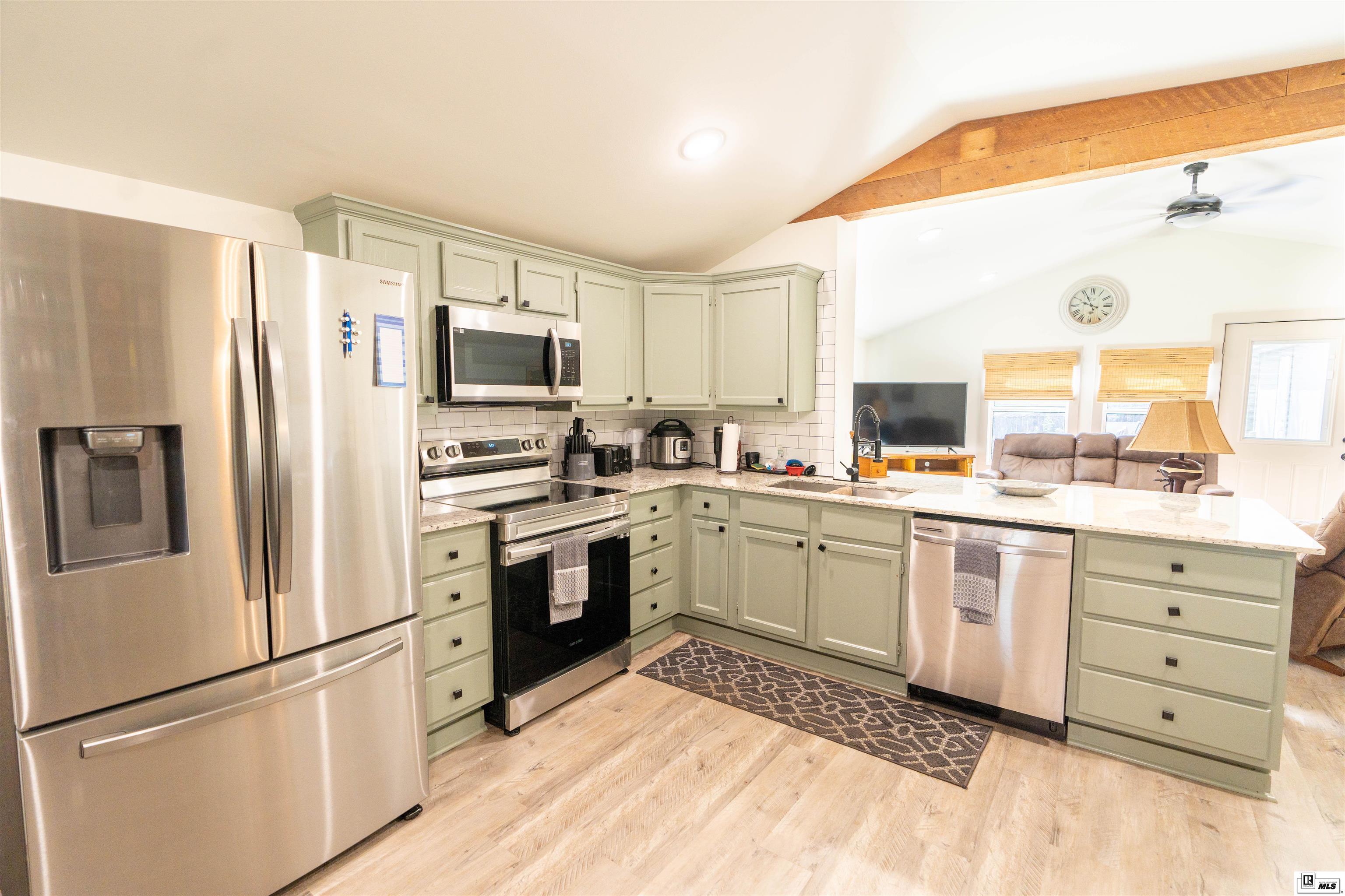 224 Pleasure Island Road