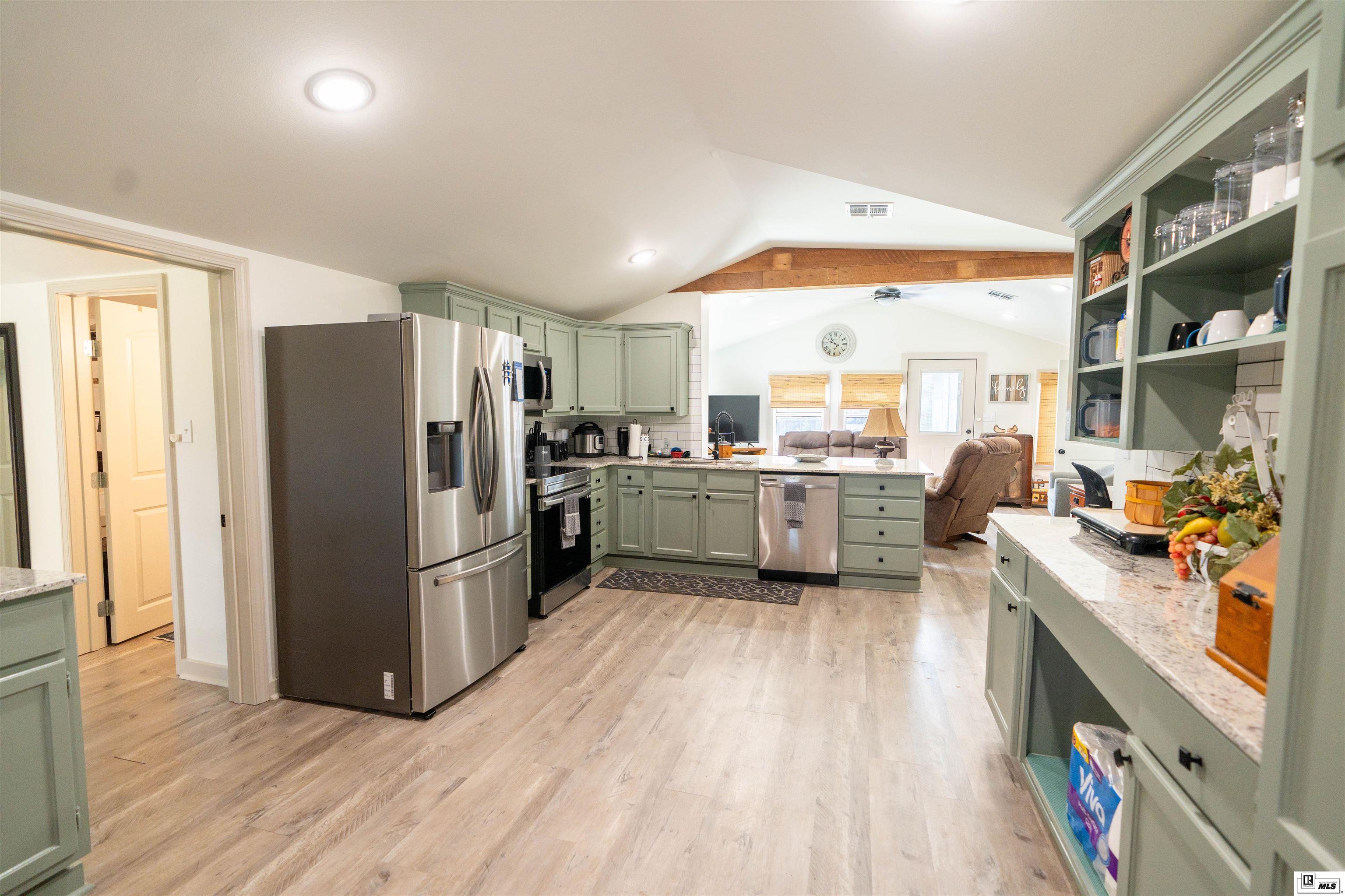 224 Pleasure Island Road