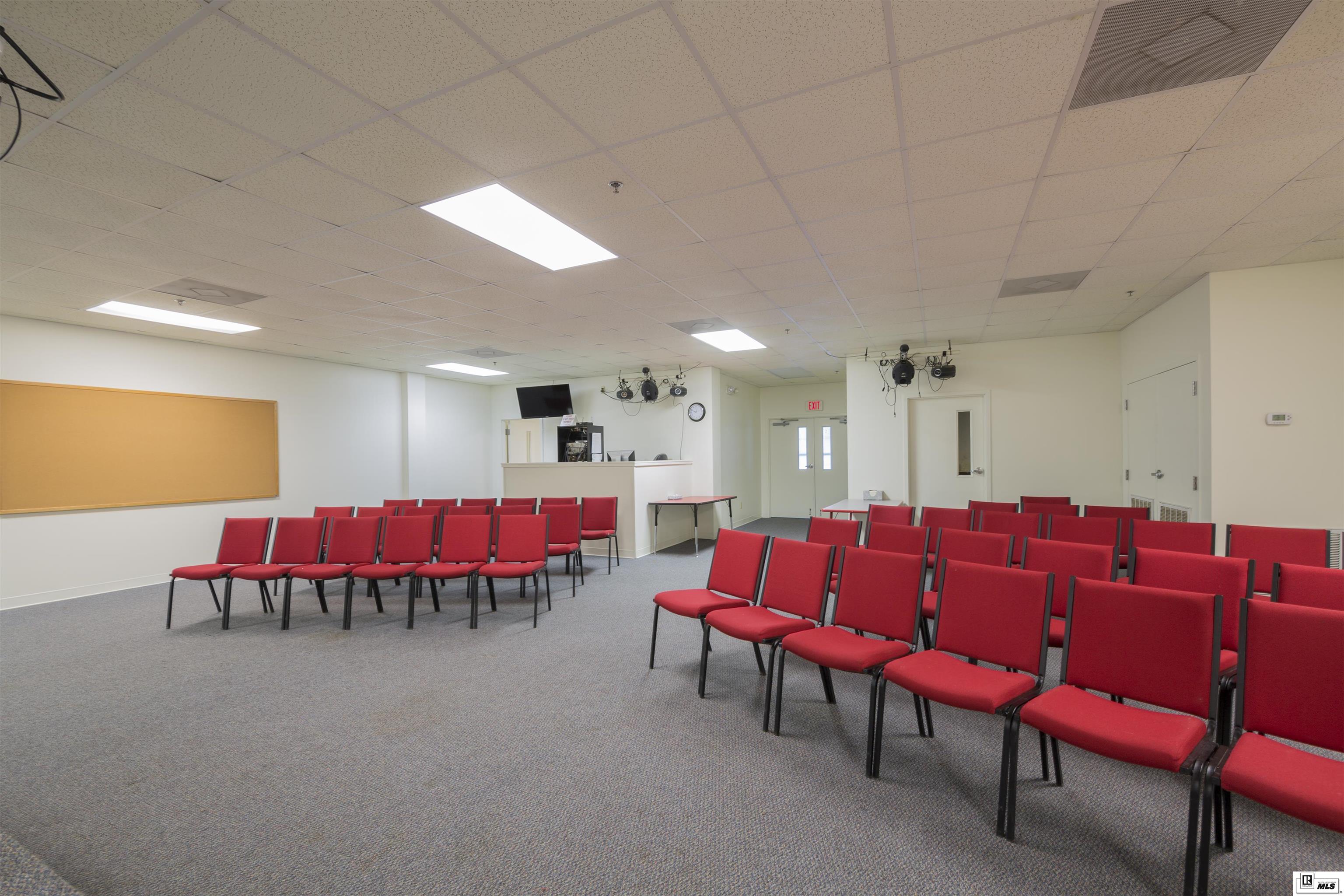 4300 Loop Road