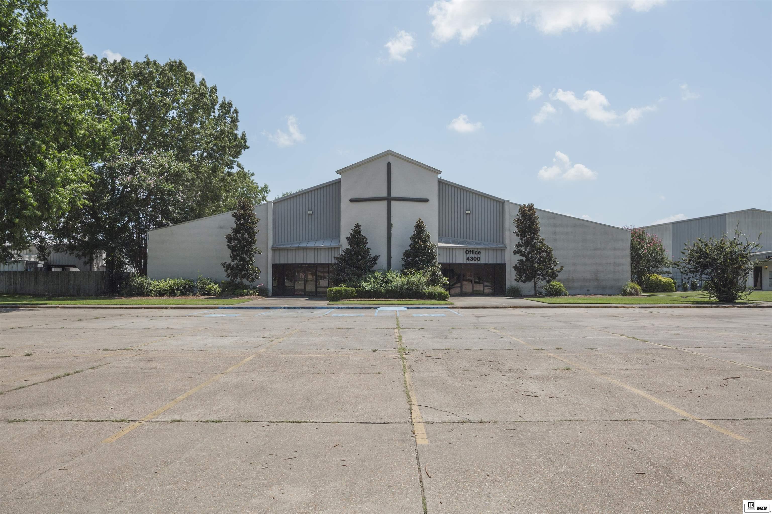 4300 Loop Road