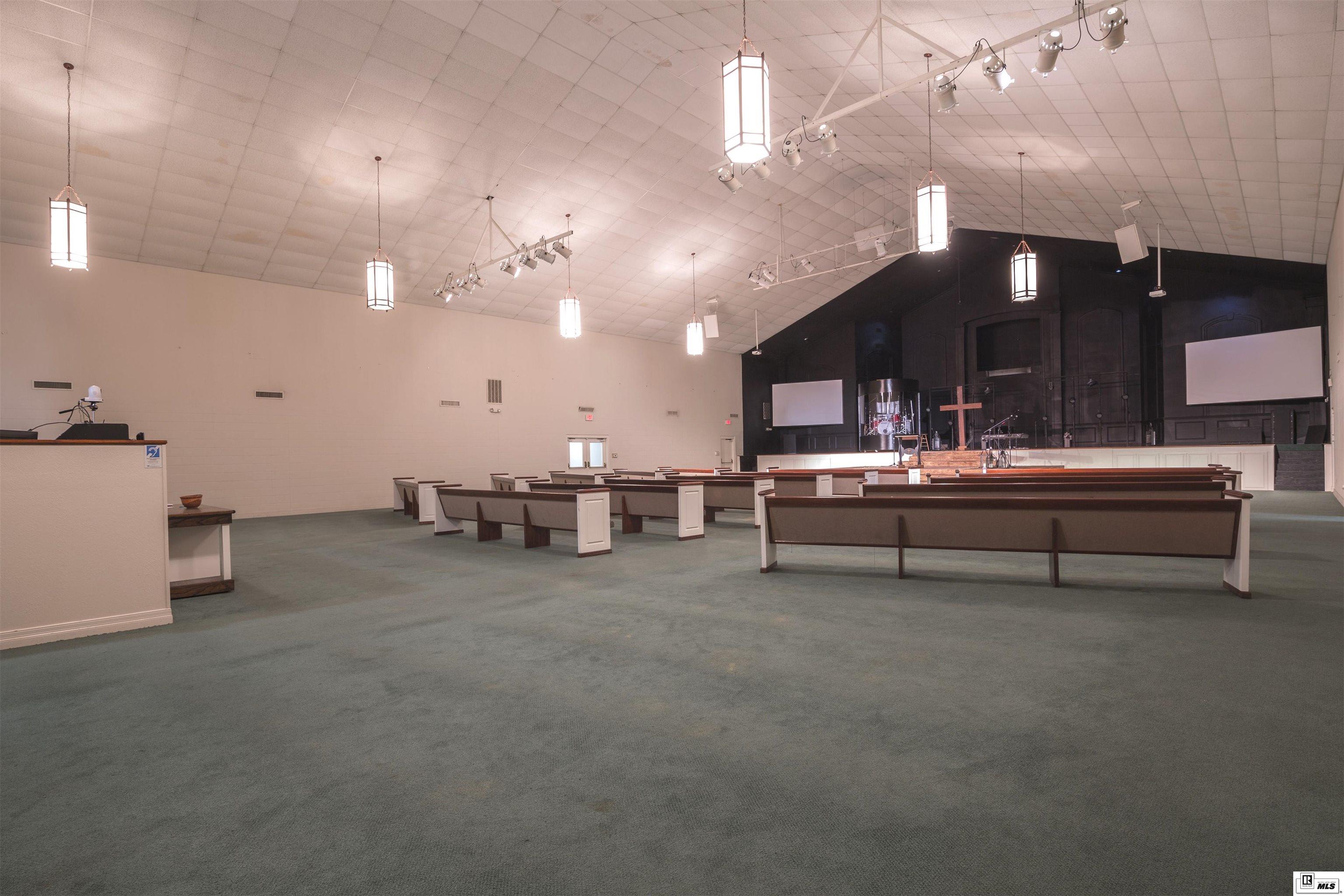 4300 Loop Road