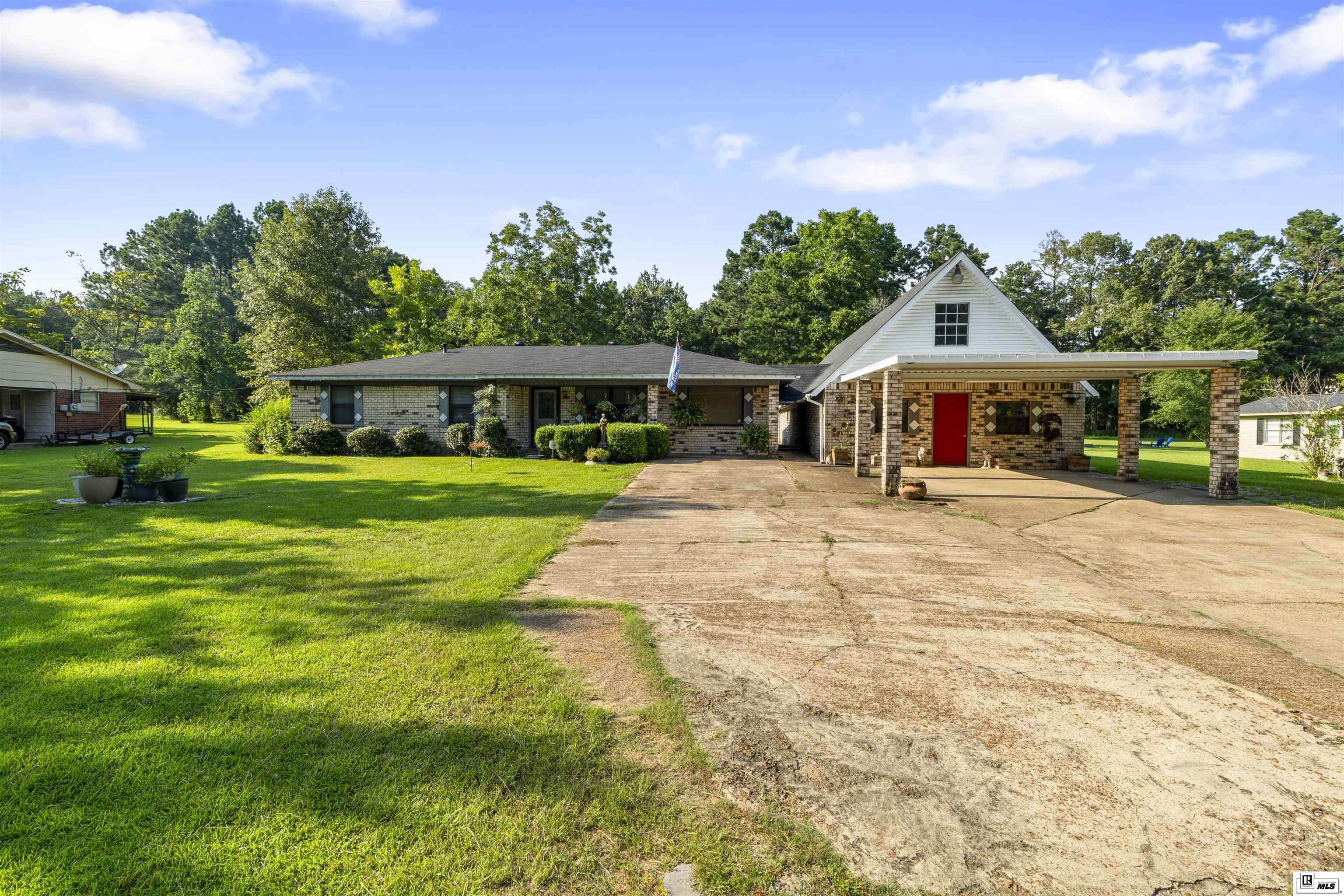 5568 Highway 126